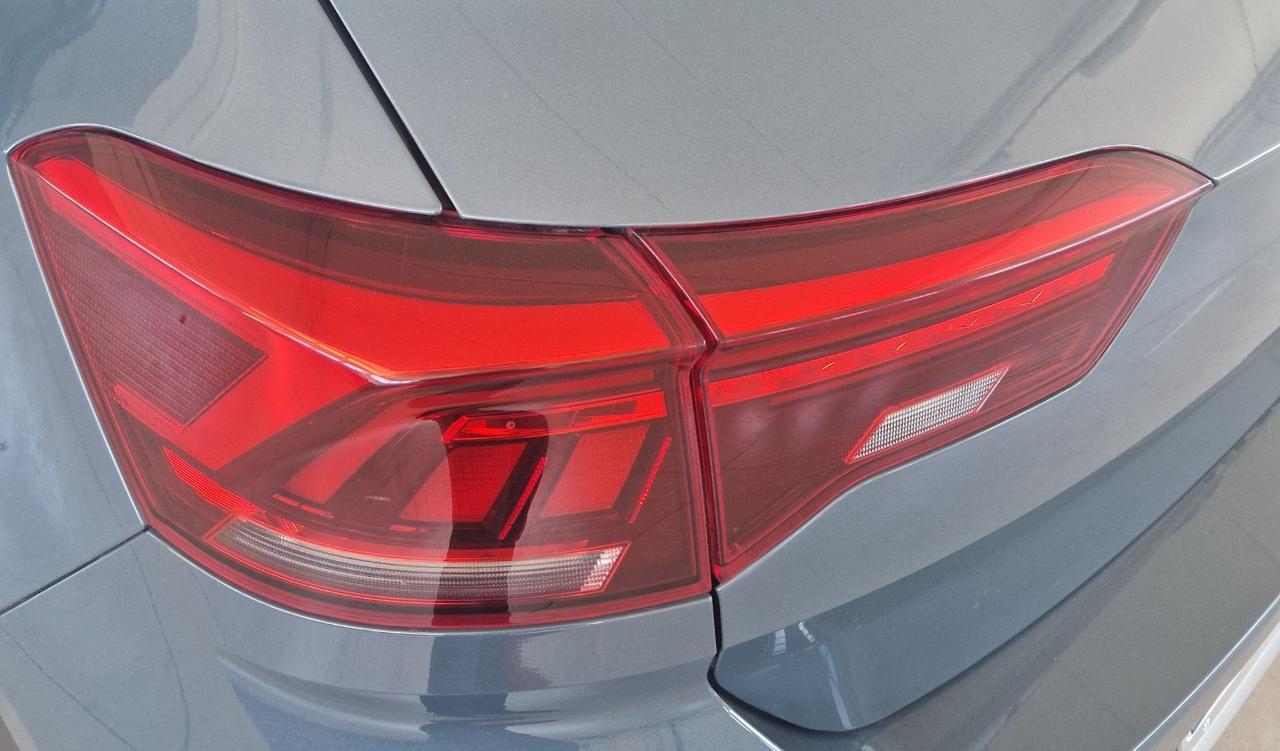 Volkswagen Volkswagen T-Roc usata 7