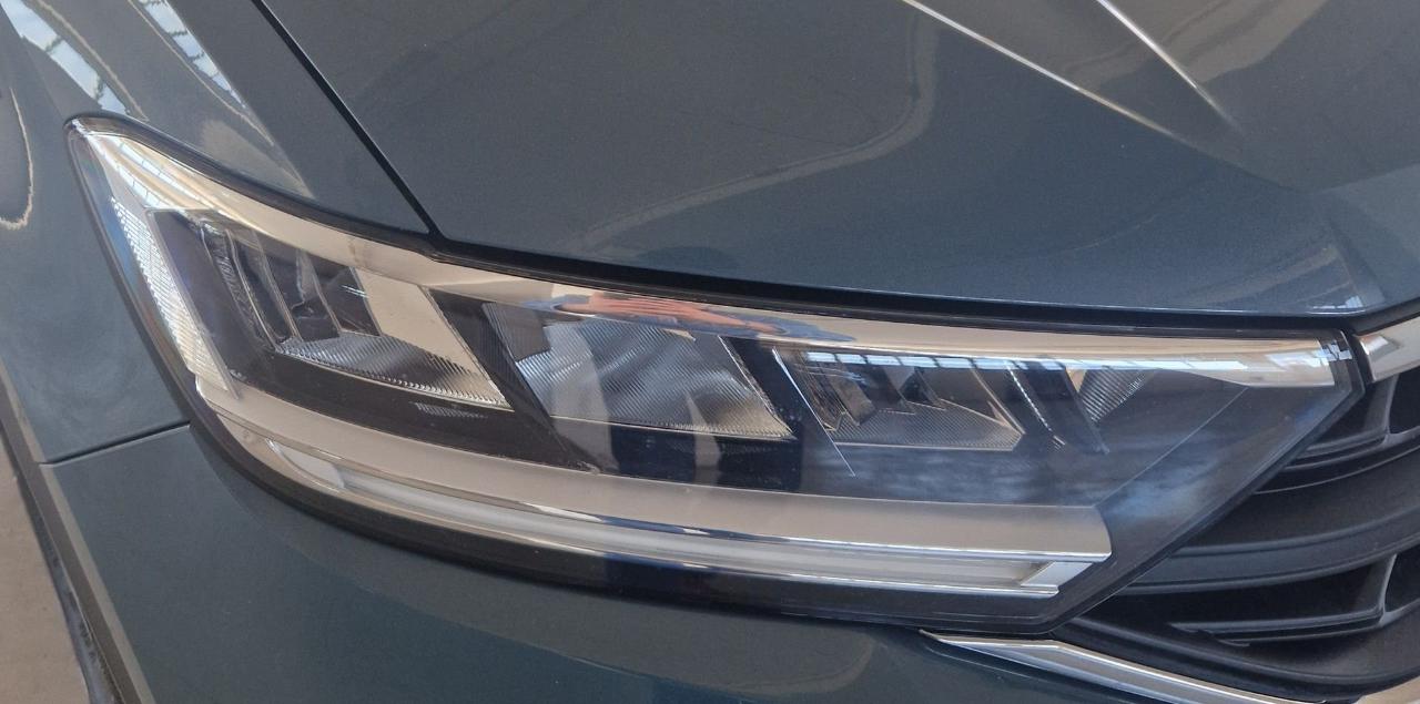 Volkswagen Volkswagen T-Roc usata 10