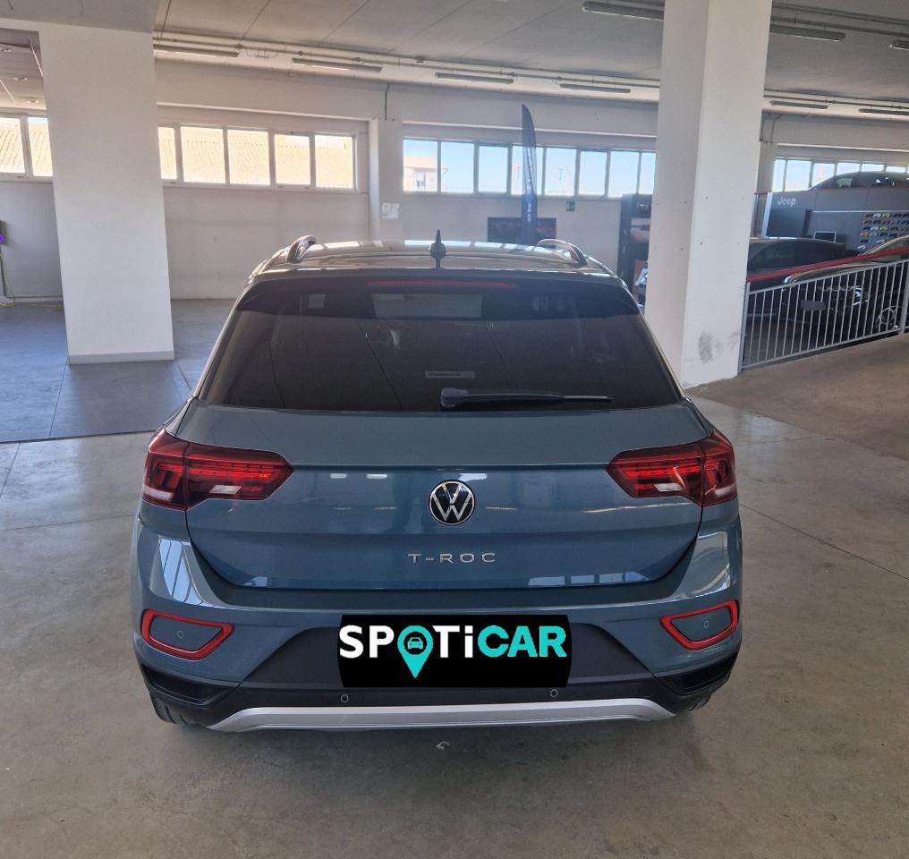 Volkswagen Volkswagen T-Roc usata 16