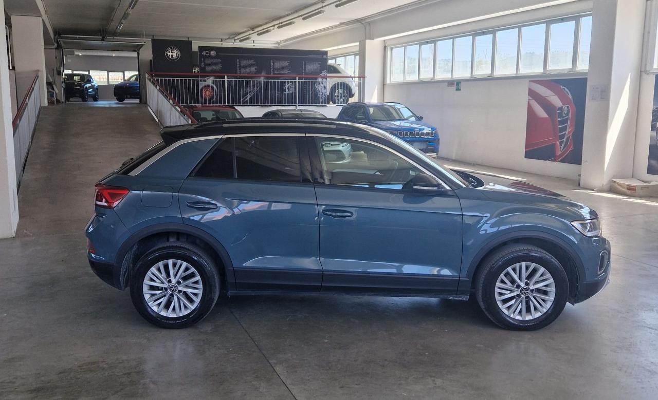Volkswagen Volkswagen T-Roc usata 17