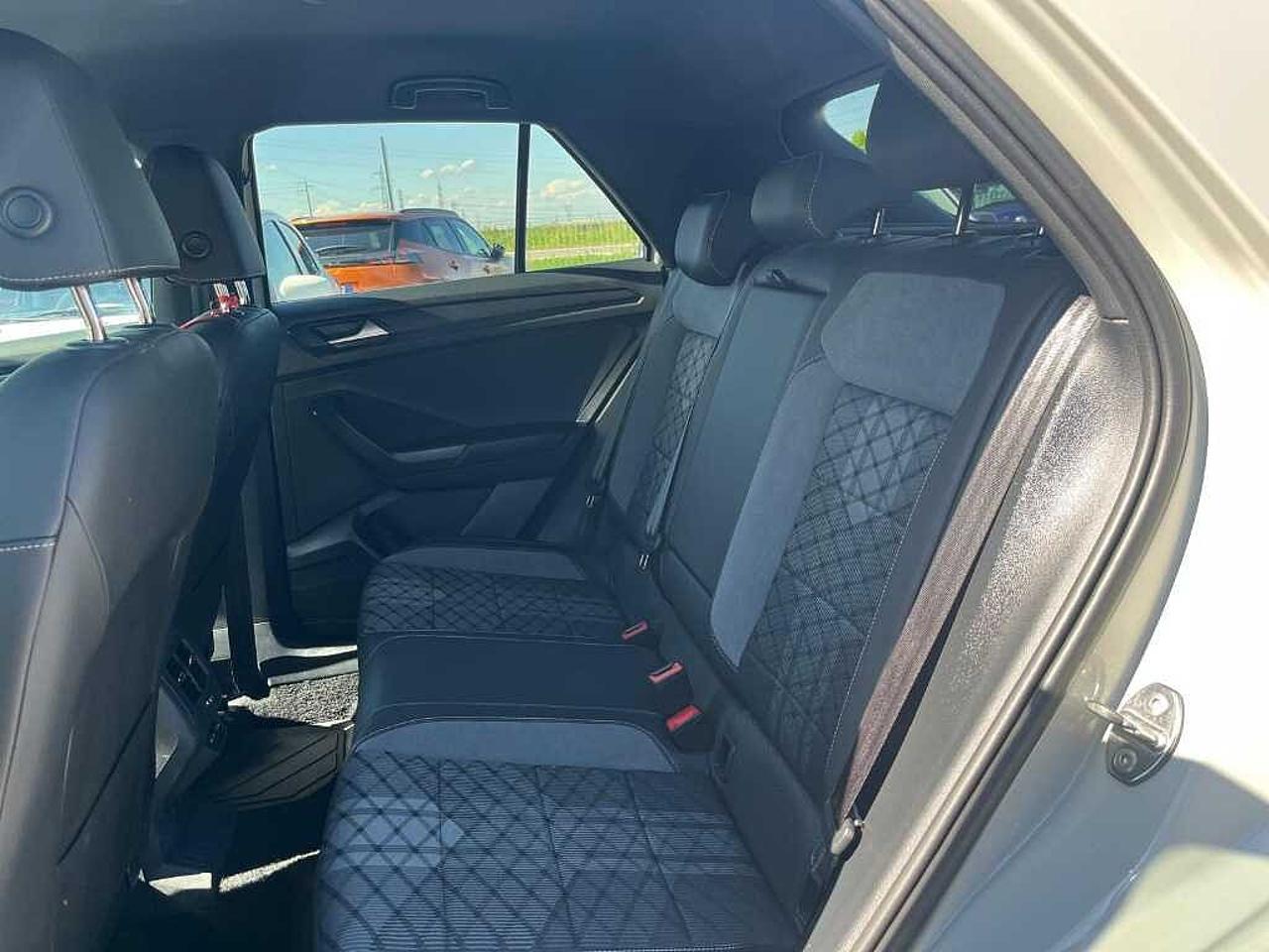 Volkswagen Volkswagen T-Roc usata 10