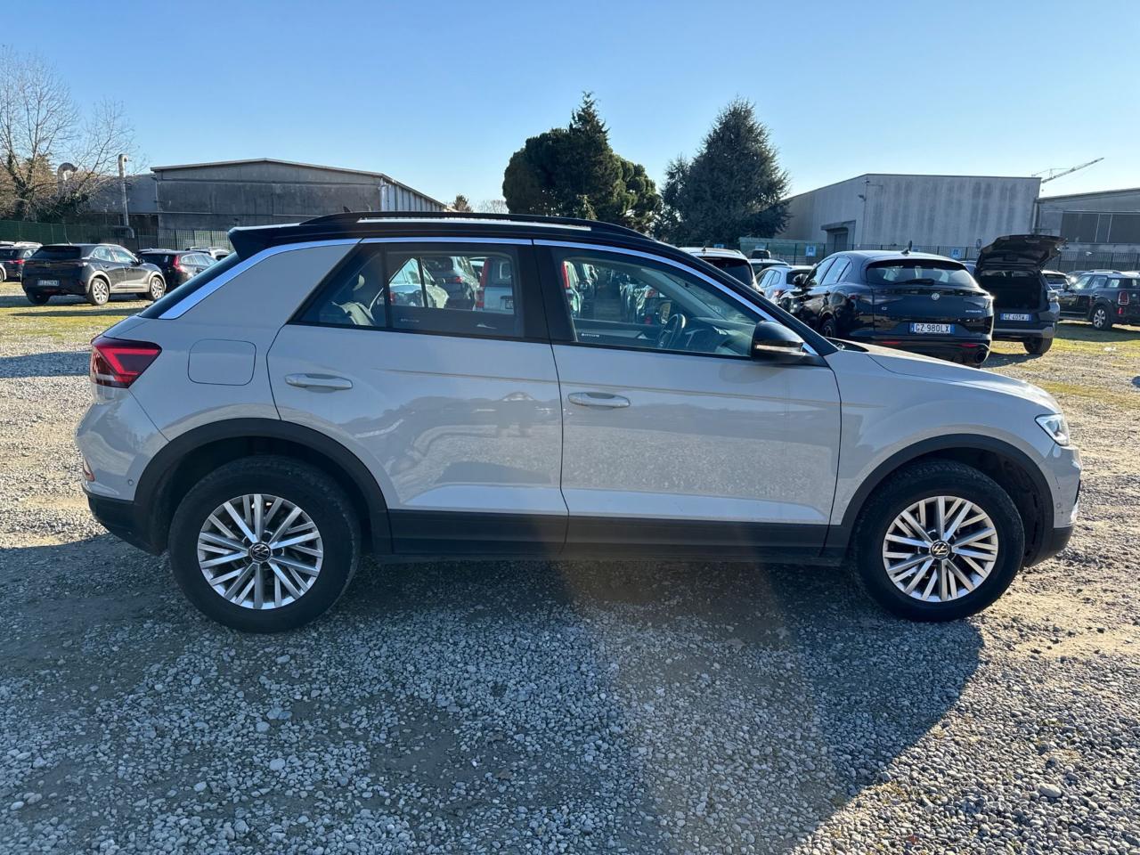Volkswagen Volkswagen T-Roc usata 9