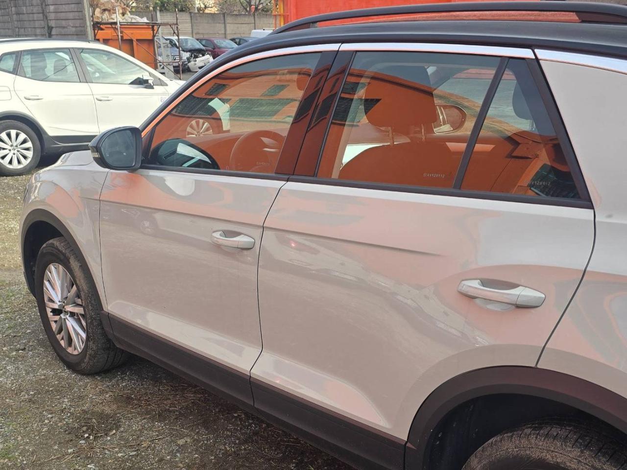 Volkswagen Volkswagen T-Roc usata 3
