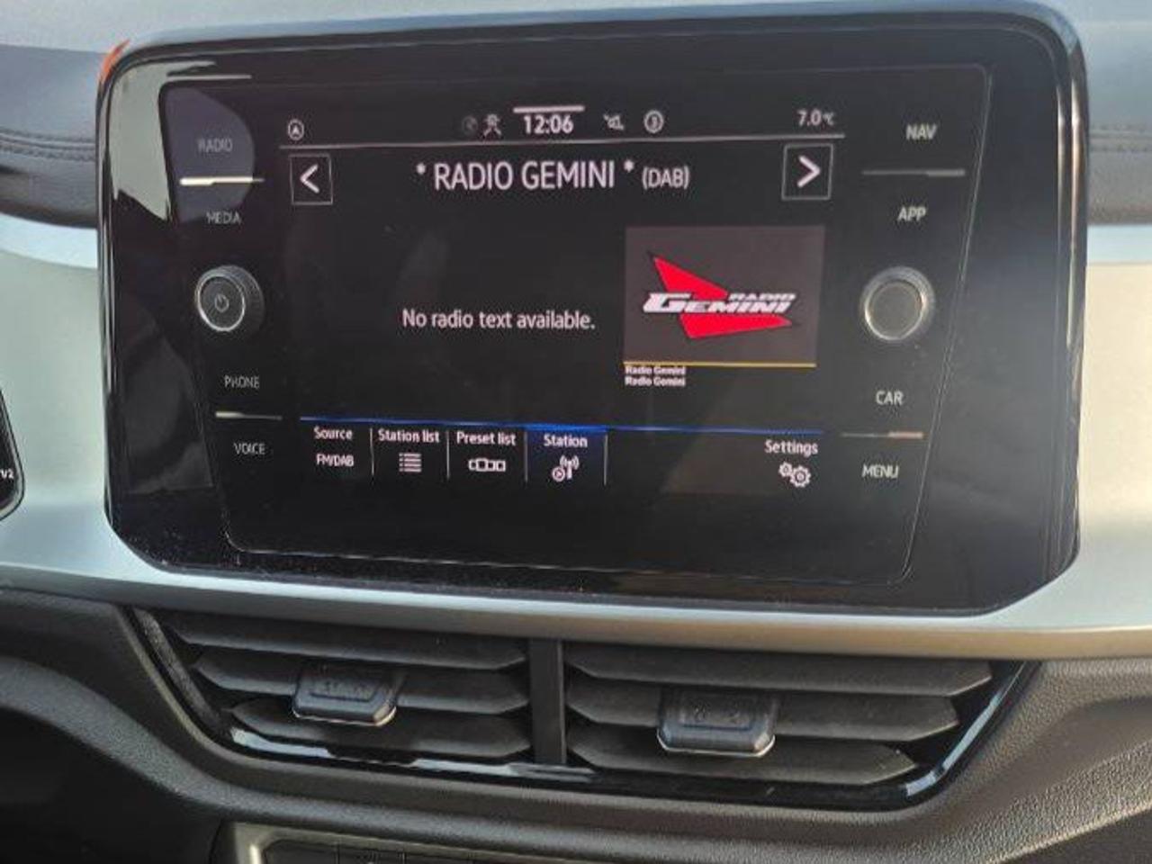 Volkswagen Volkswagen T-Roc usata 15
