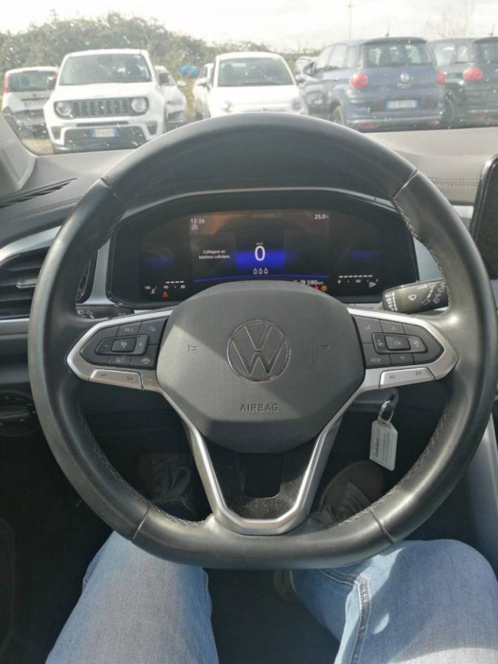 Volkswagen Volkswagen T-Roc usata 4