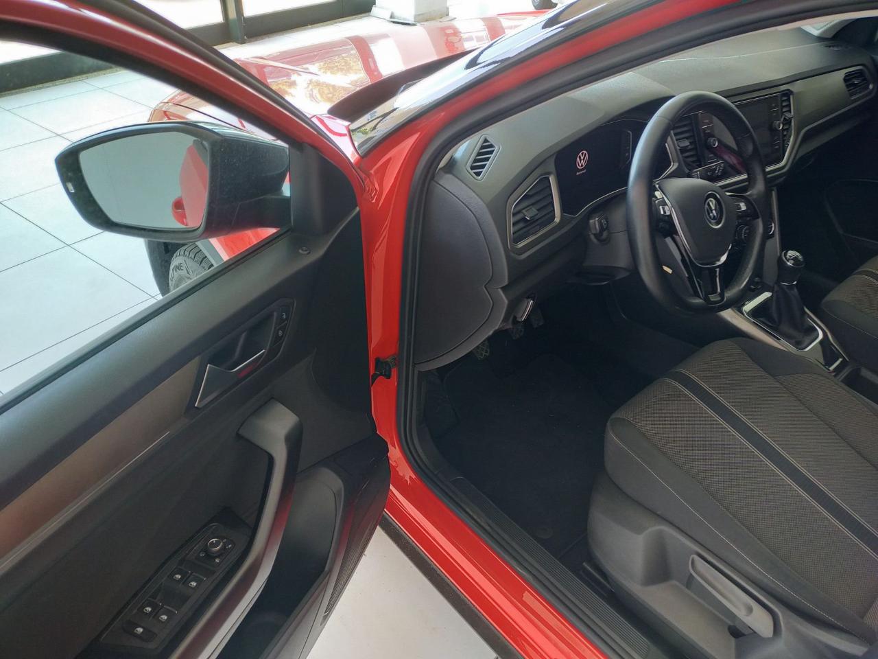 Volkswagen Volkswagen T-Roc usata 1