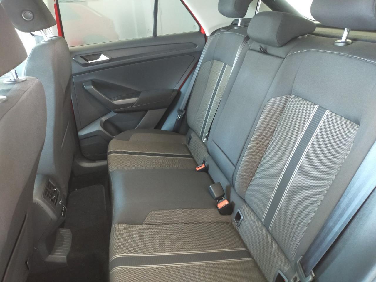 Volkswagen Volkswagen T-Roc usata 3