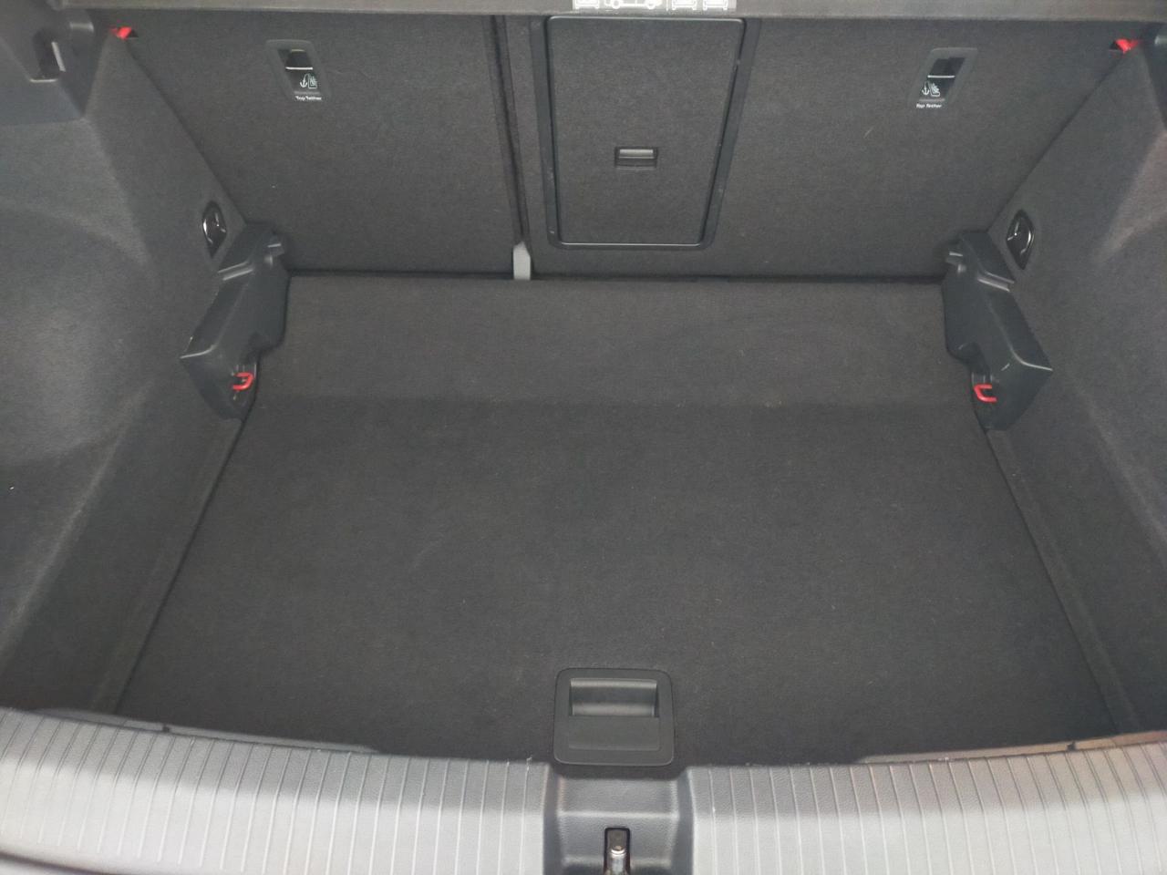 Volkswagen Volkswagen T-Roc usata 15