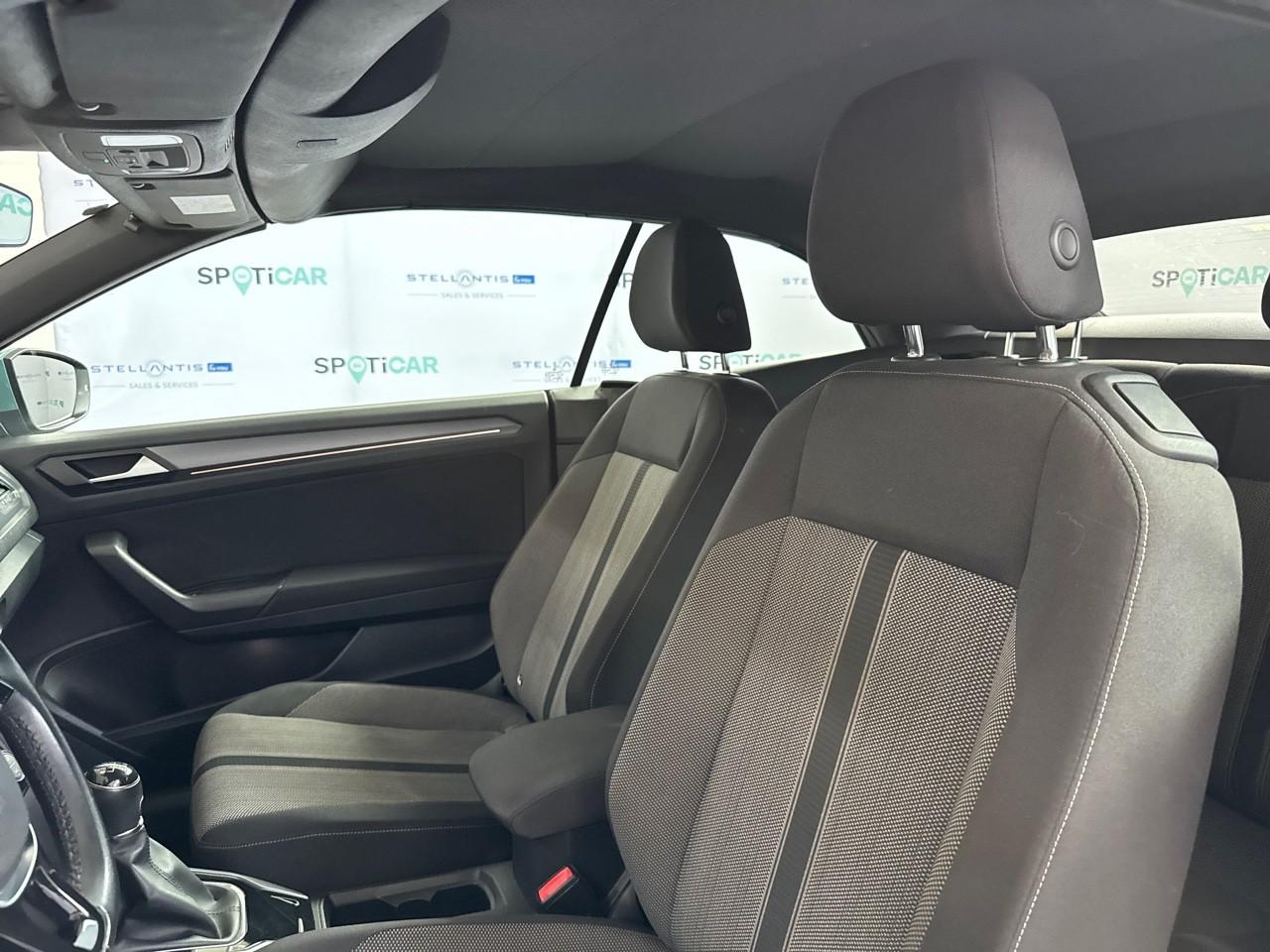 Volkswagen Volkswagen T-Roc usata 21