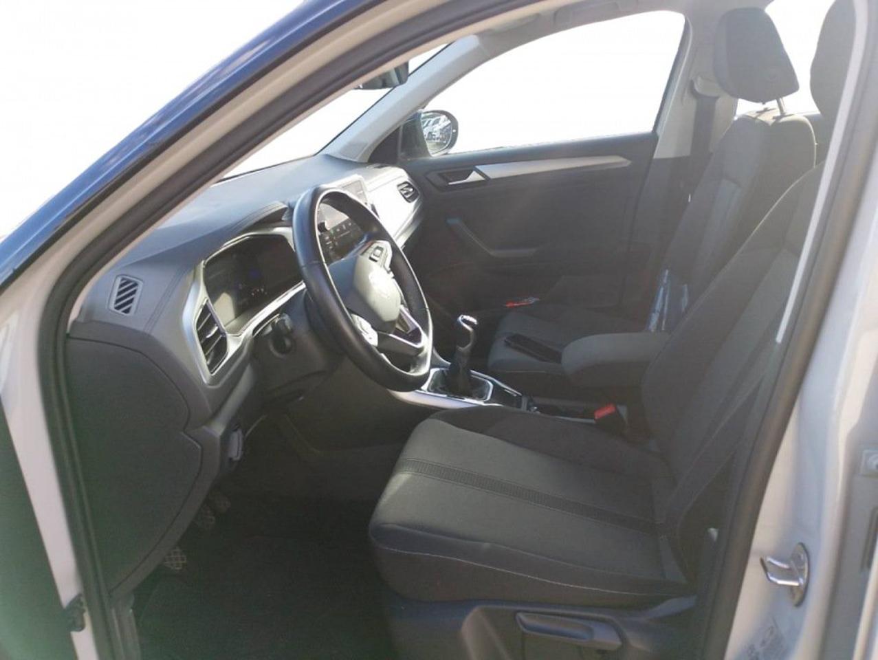 Volkswagen Volkswagen T-Roc usata 18