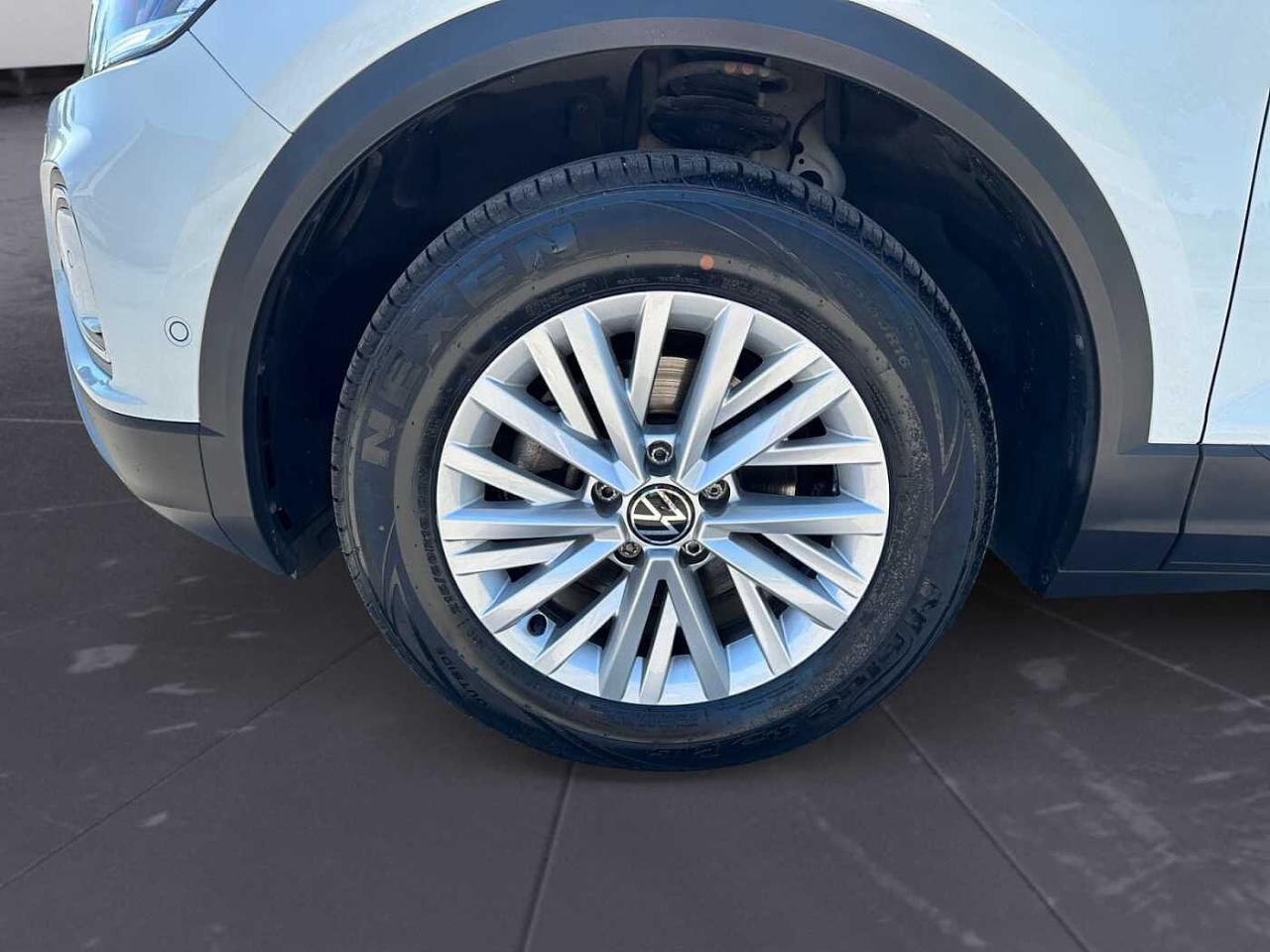 Volkswagen Volkswagen T-Roc usata 4