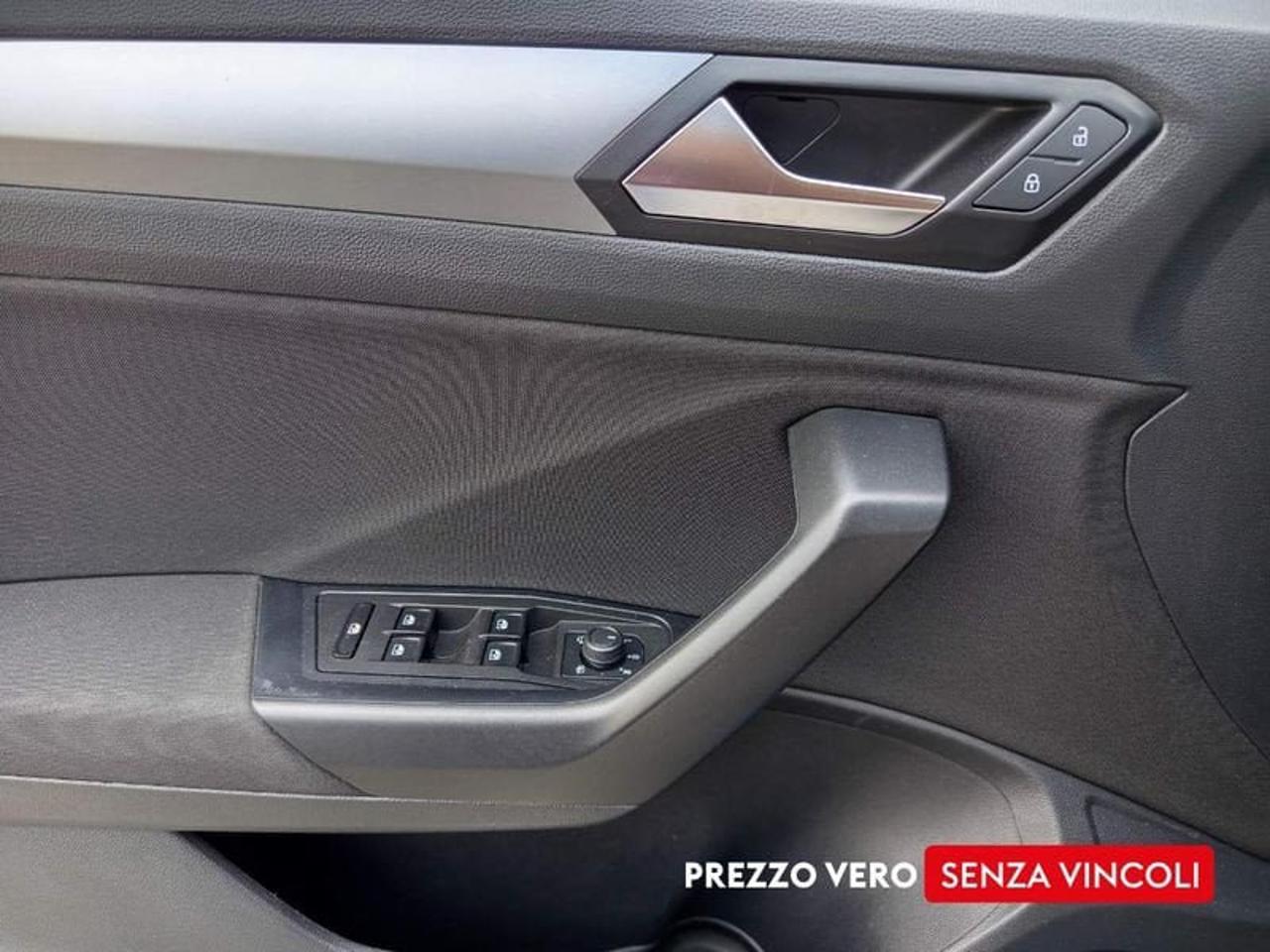 Volkswagen Volkswagen T-Roc usata 4