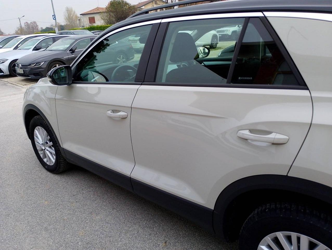 Volkswagen Volkswagen T-Roc usata 3