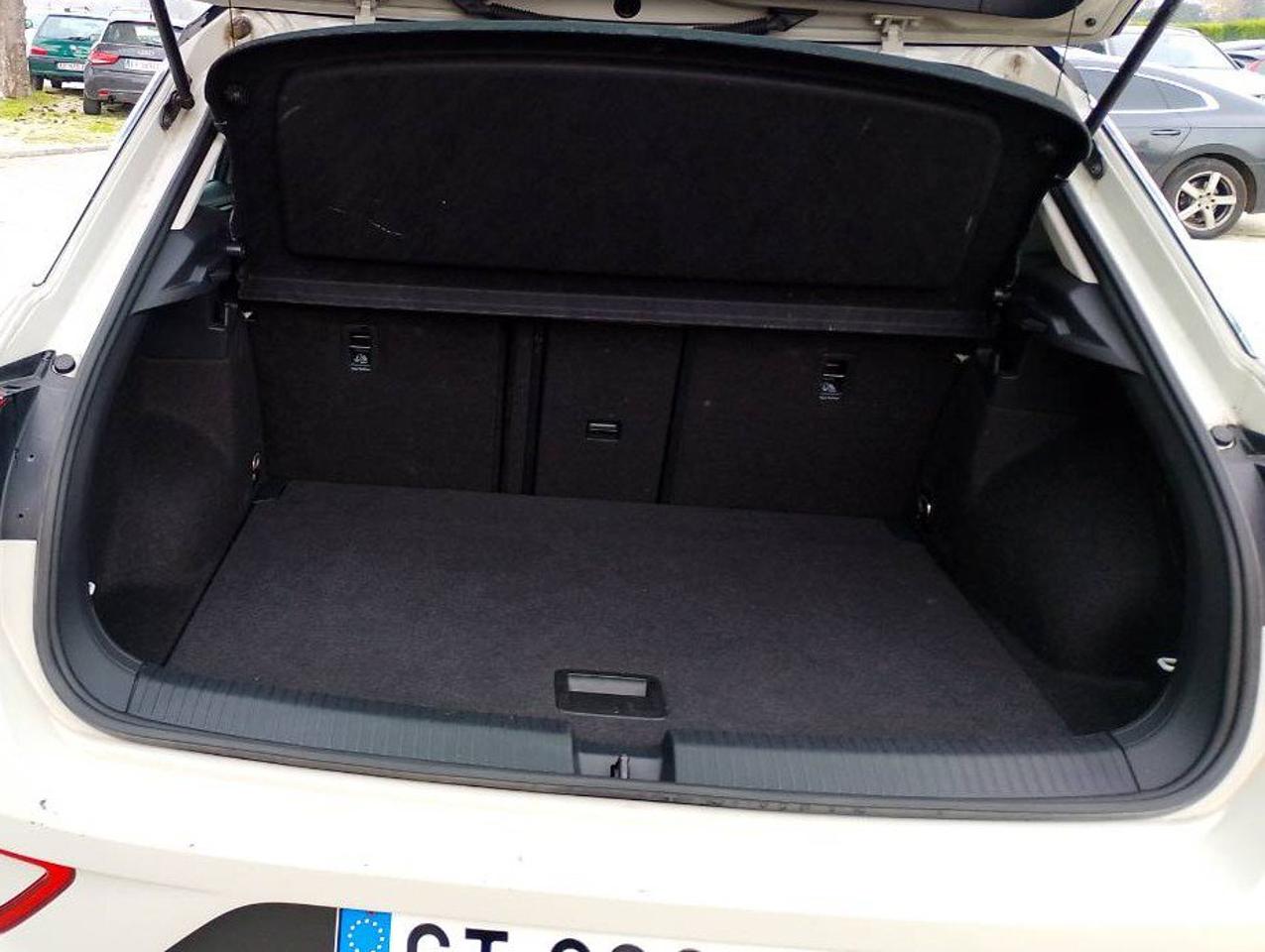 Volkswagen Volkswagen T-Roc usata 6