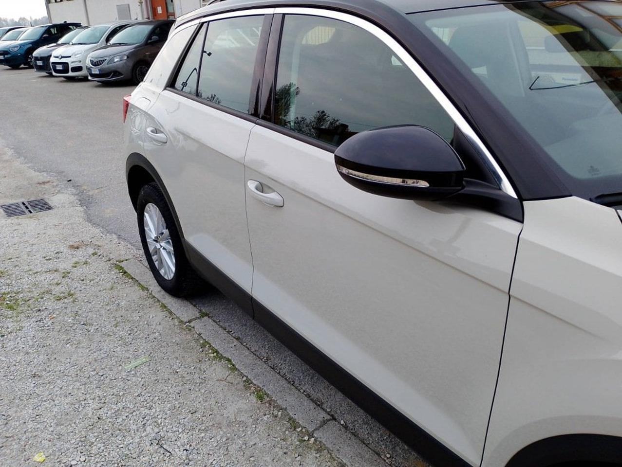 Volkswagen Volkswagen T-Roc usata 8