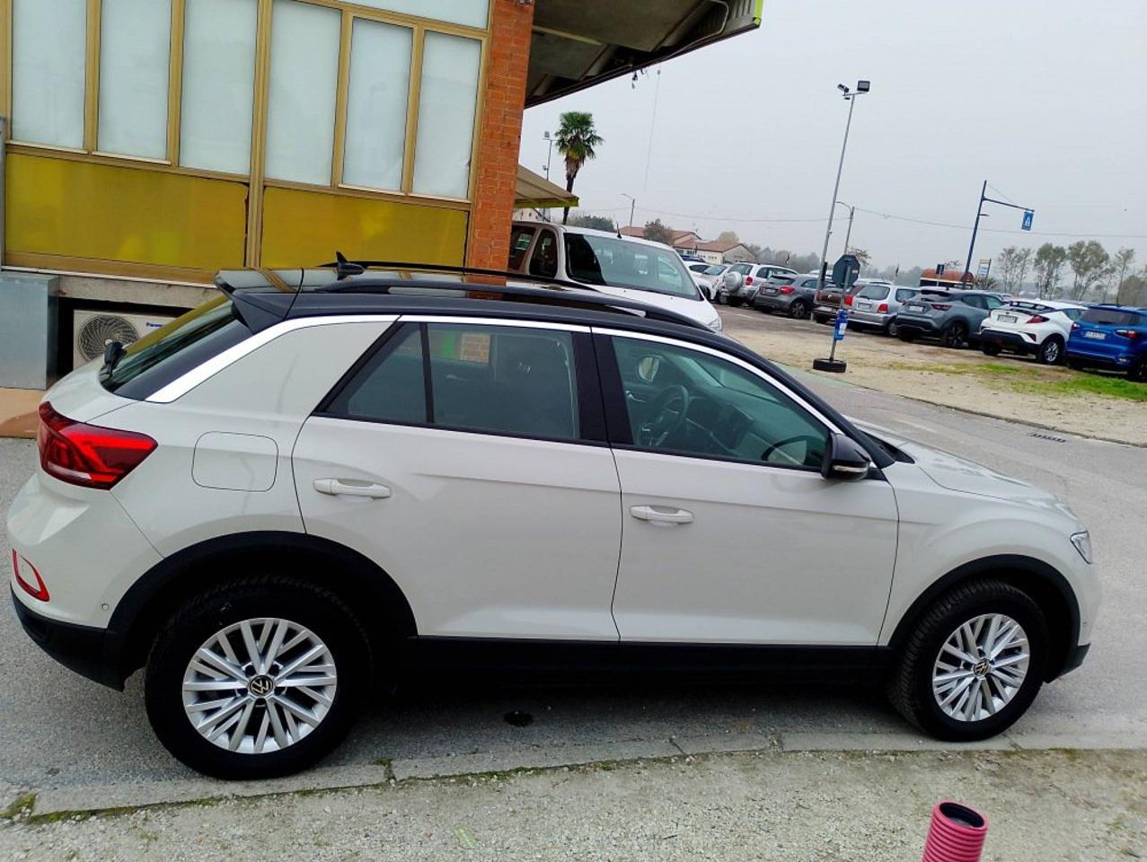 Volkswagen Volkswagen T-Roc usata 9