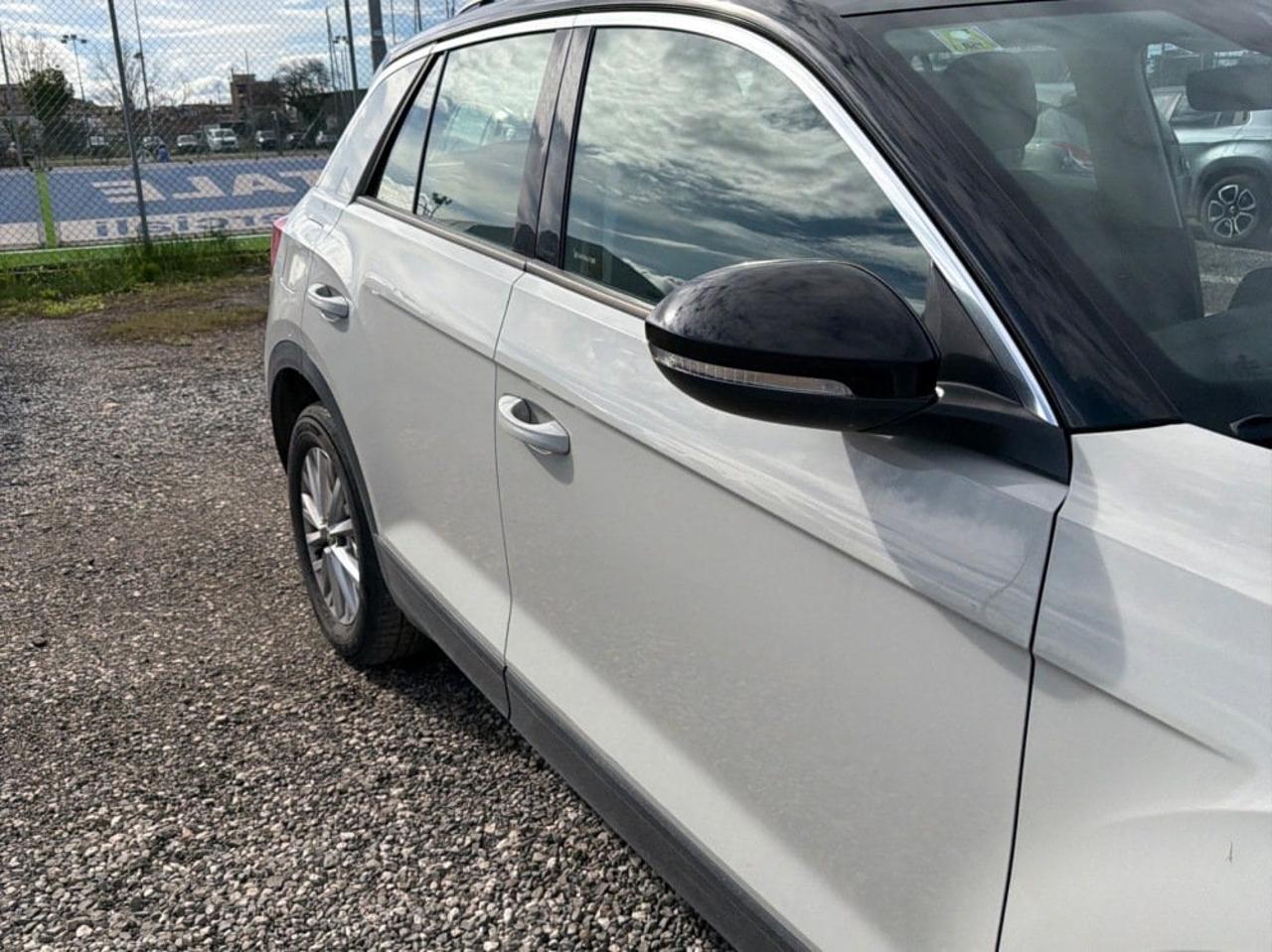Volkswagen Volkswagen T-Roc usata 8