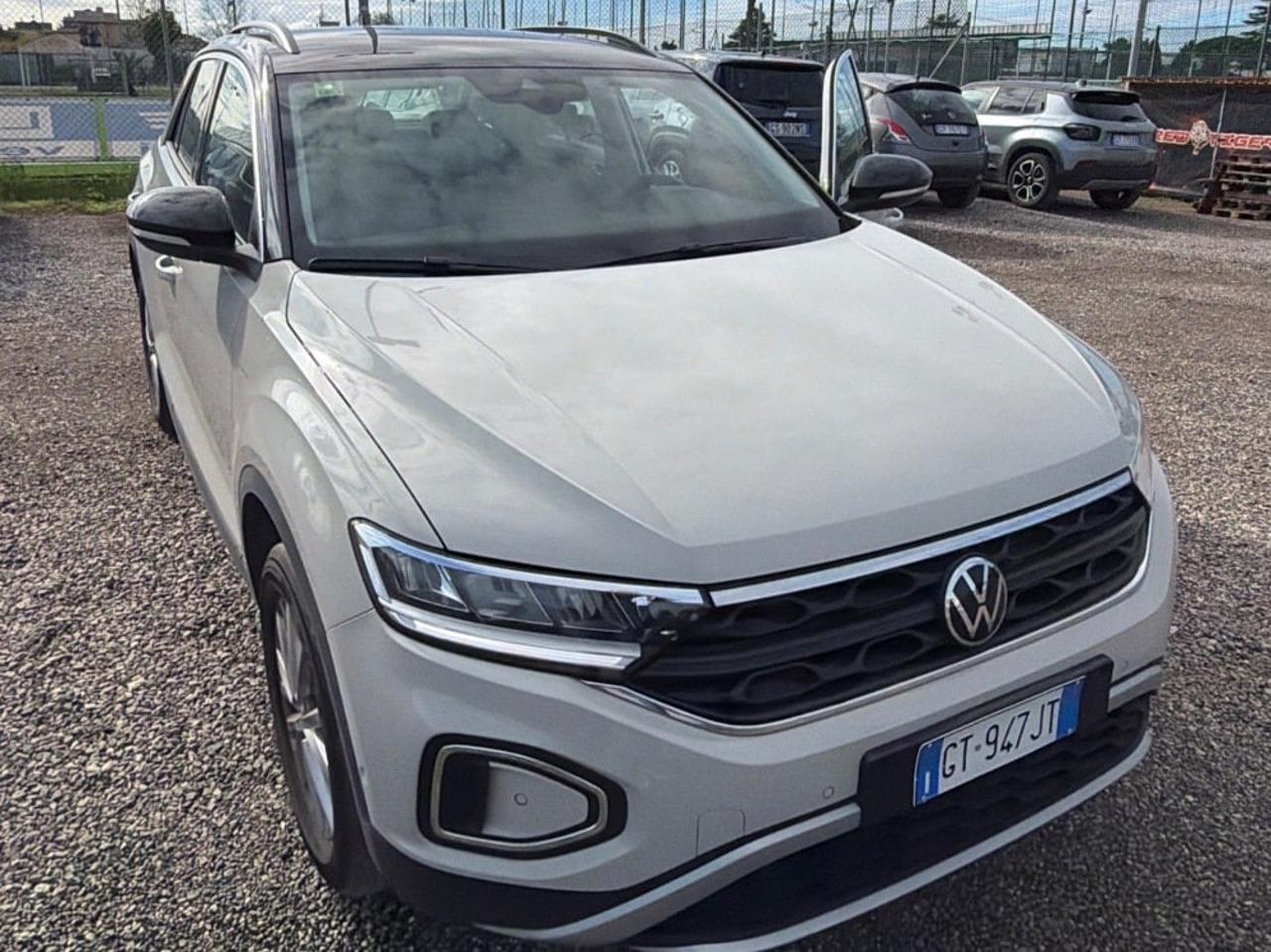 Volkswagen Volkswagen T-Roc usata 11