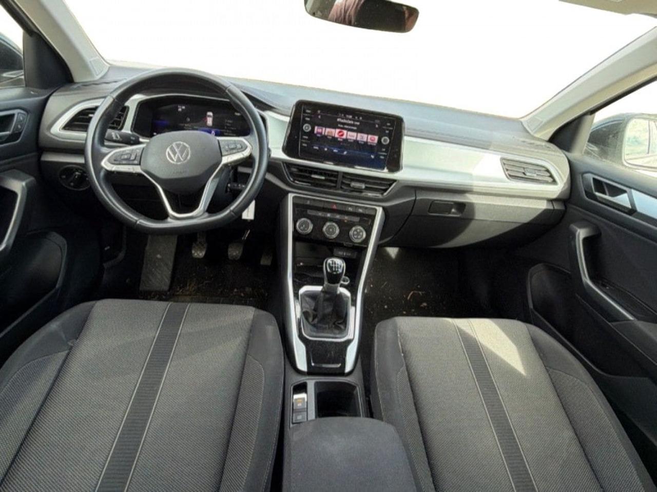 Volkswagen Volkswagen T-Roc usata 17