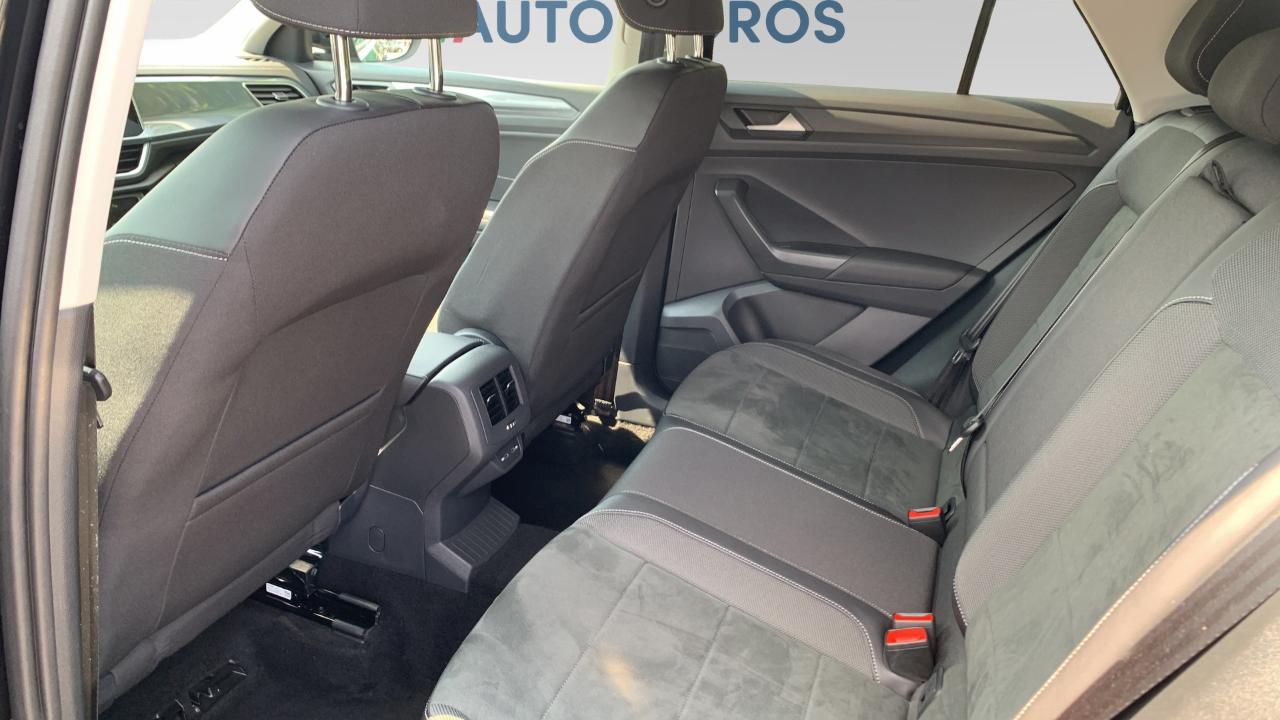 Volkswagen T-Roc - Foto 5