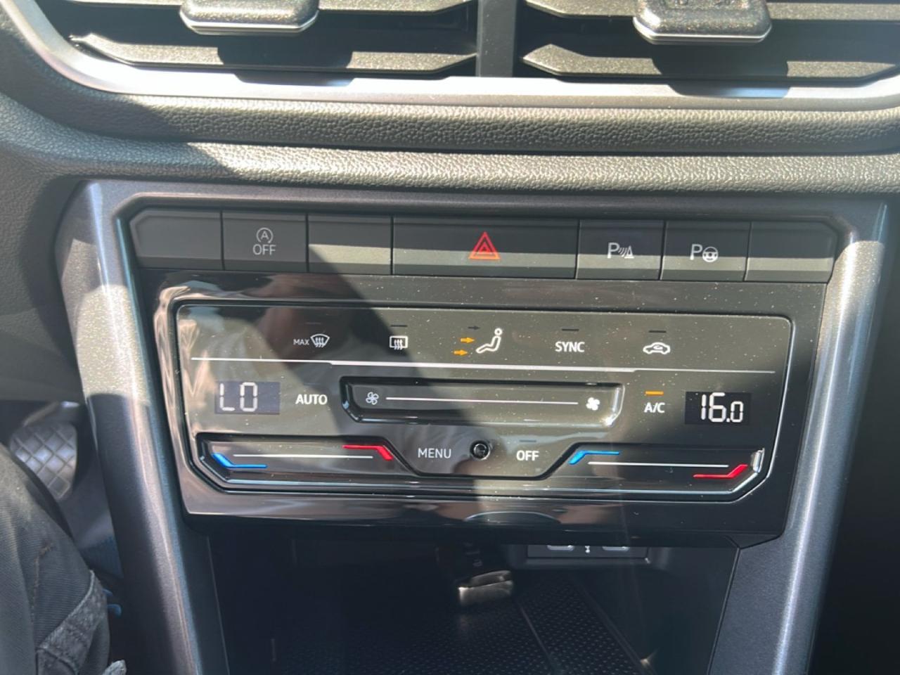 Volkswagen Volkswagen T-Roc usata 9