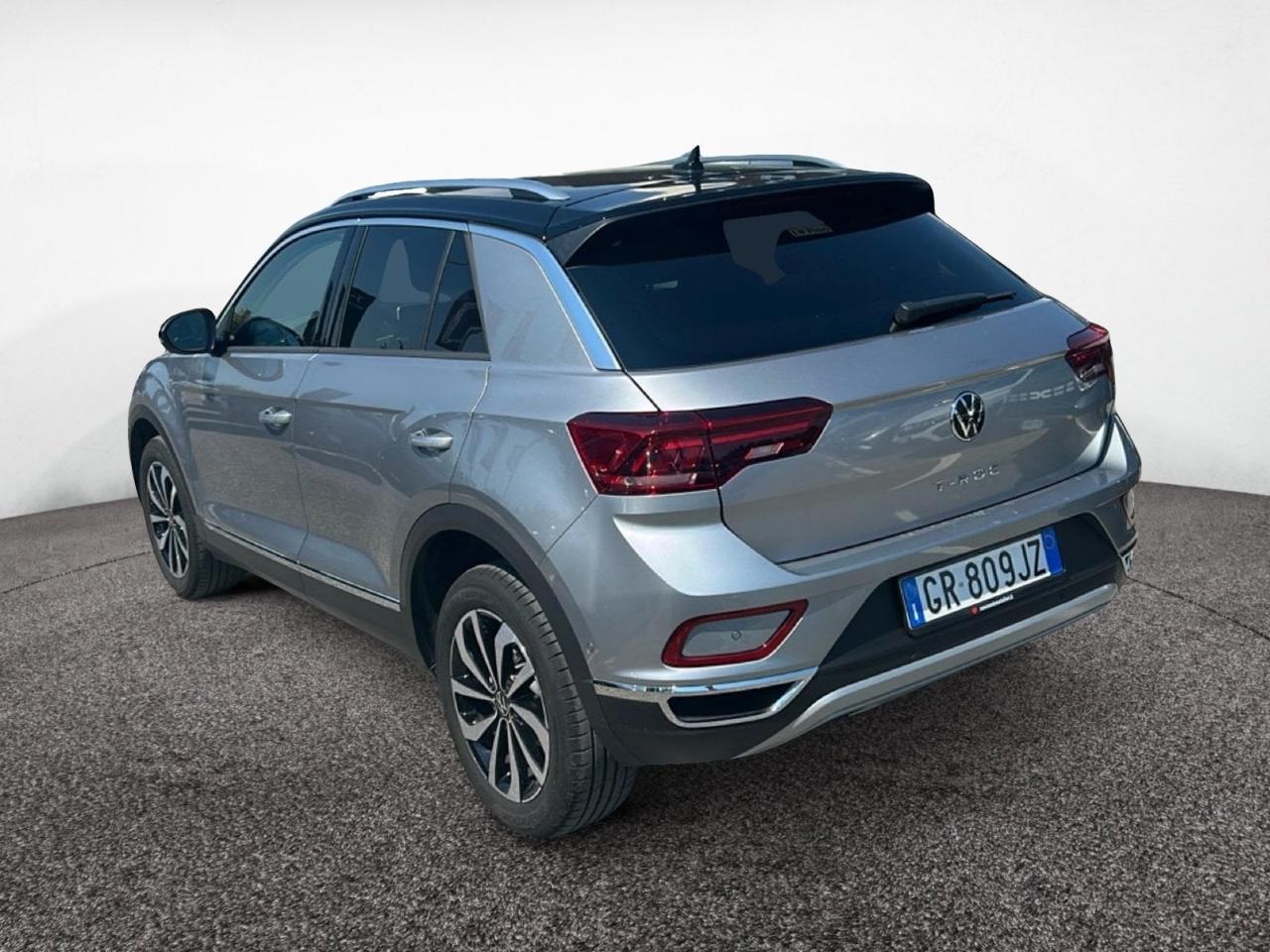 Volkswagen Volkswagen T-Roc usata 14