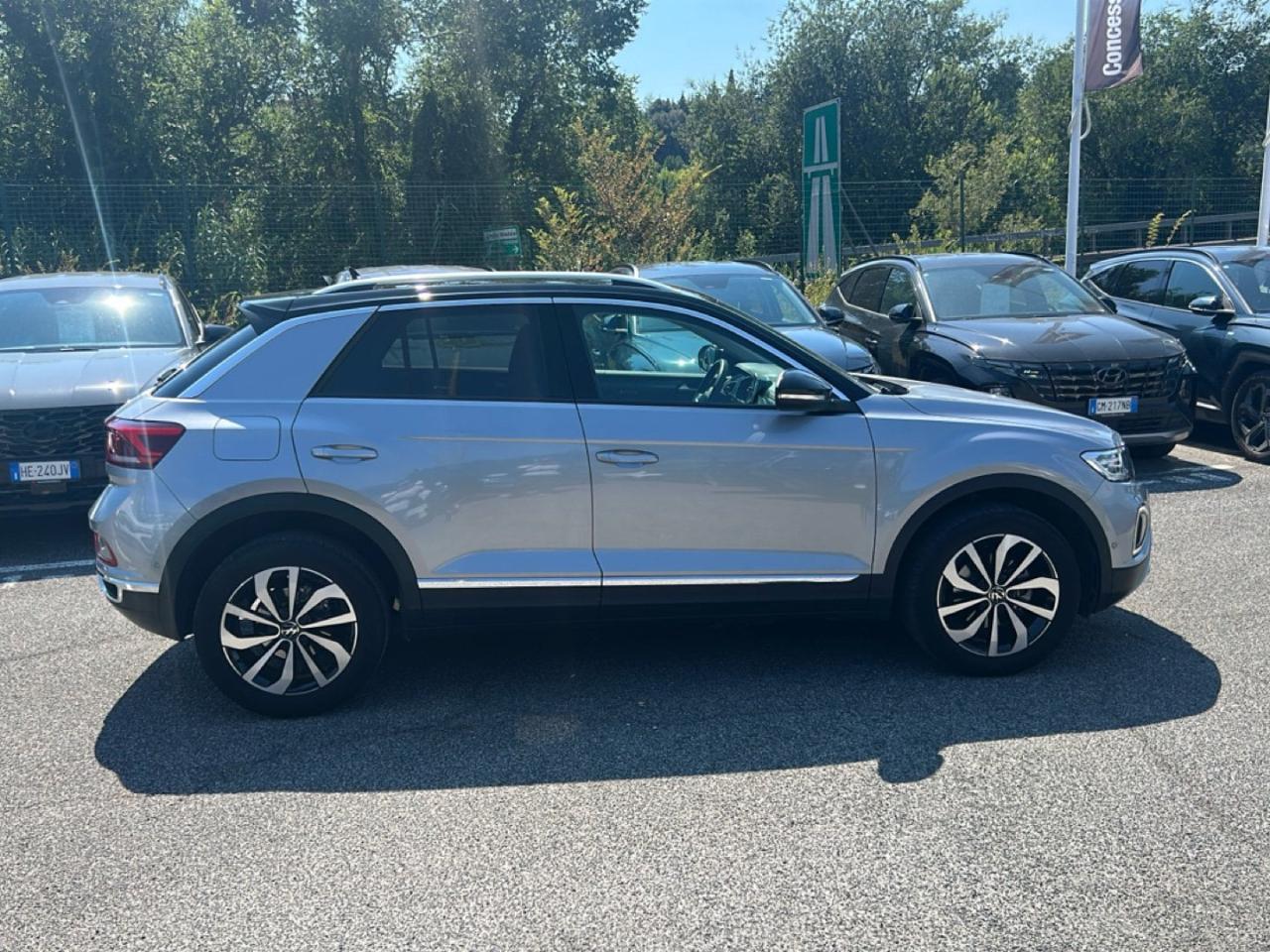 Volkswagen Volkswagen T-Roc usata 16