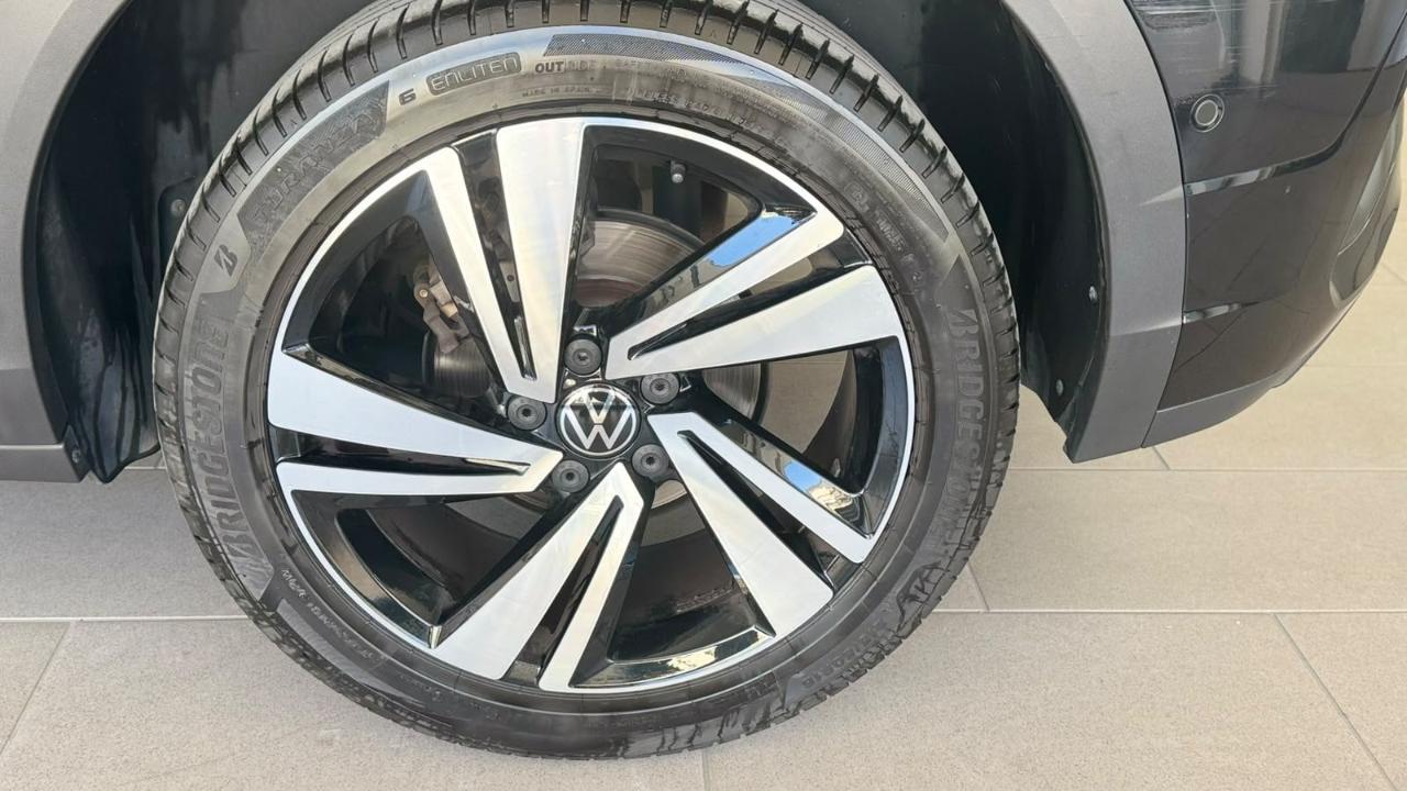 Volkswagen Volkswagen T-Roc usata 9