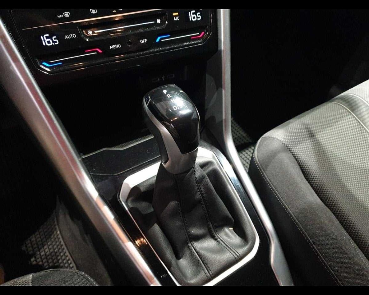 Volkswagen Volkswagen T-Roc usata 14