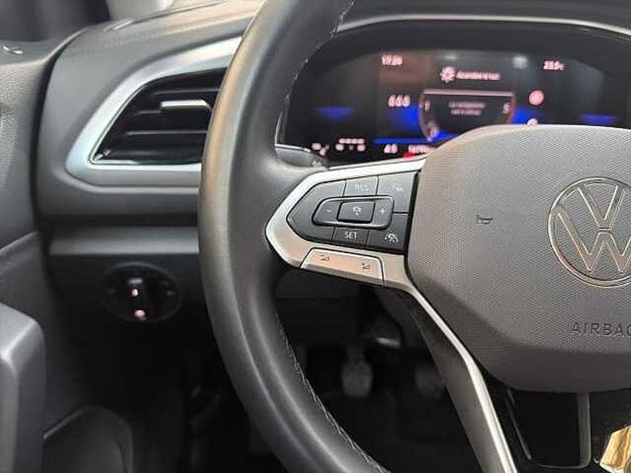 Volkswagen Volkswagen T-Roc usata 10