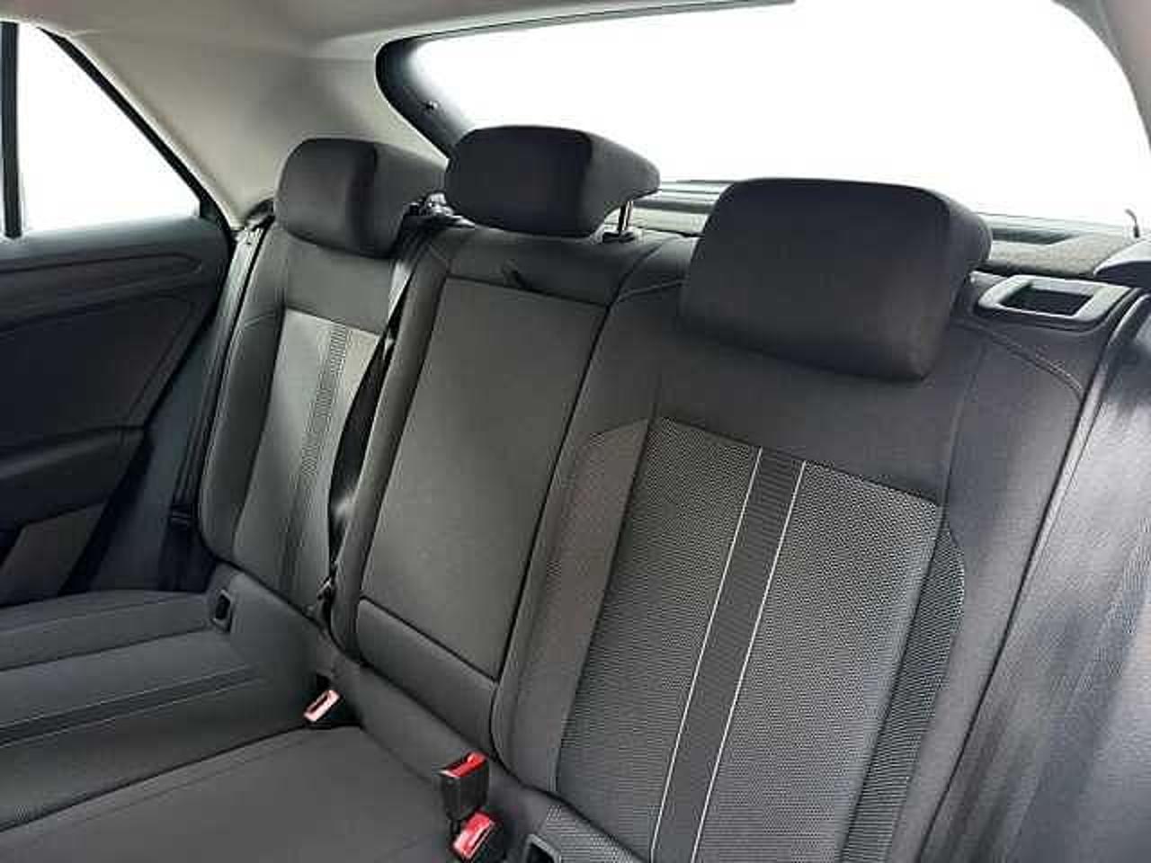 Volkswagen Volkswagen T-Roc usata 13
