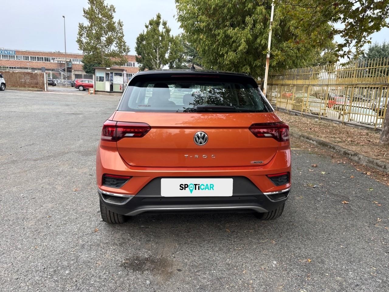 Volkswagen Volkswagen T-Roc usata 16