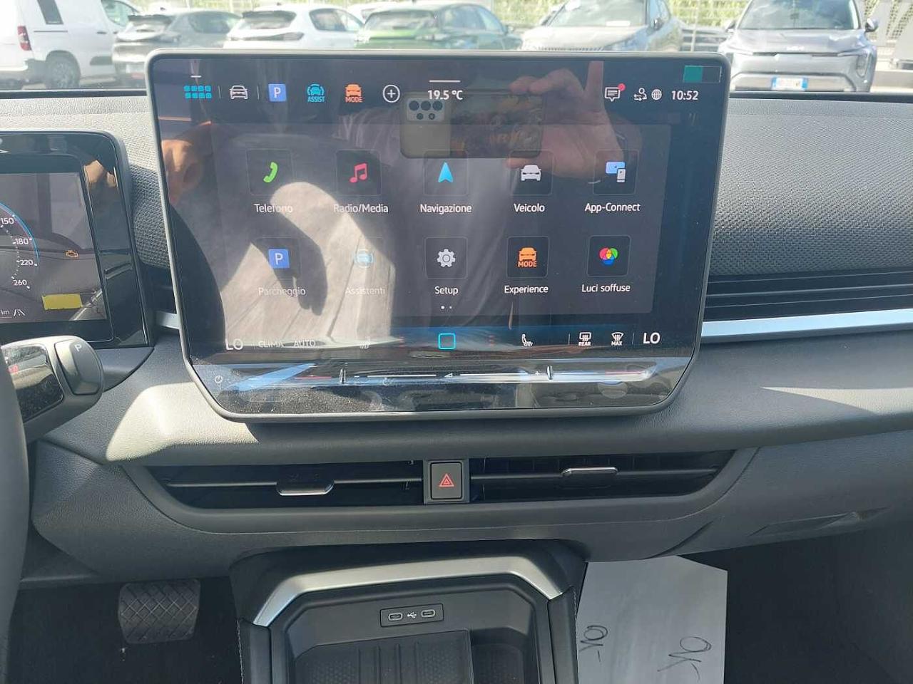 Volkswagen Volkswagen T-Roc usata 10