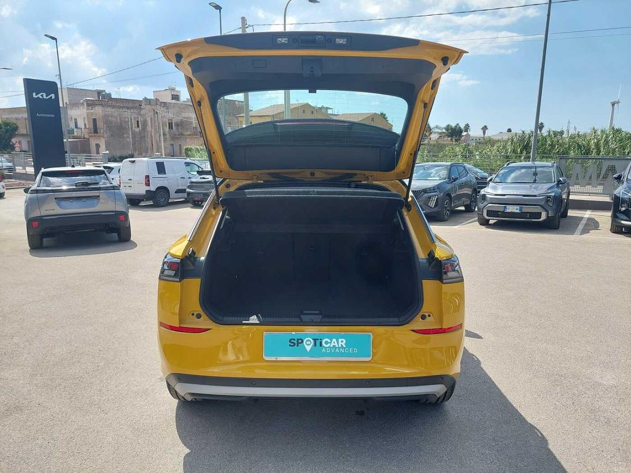 Volkswagen Volkswagen T-Roc usata 6