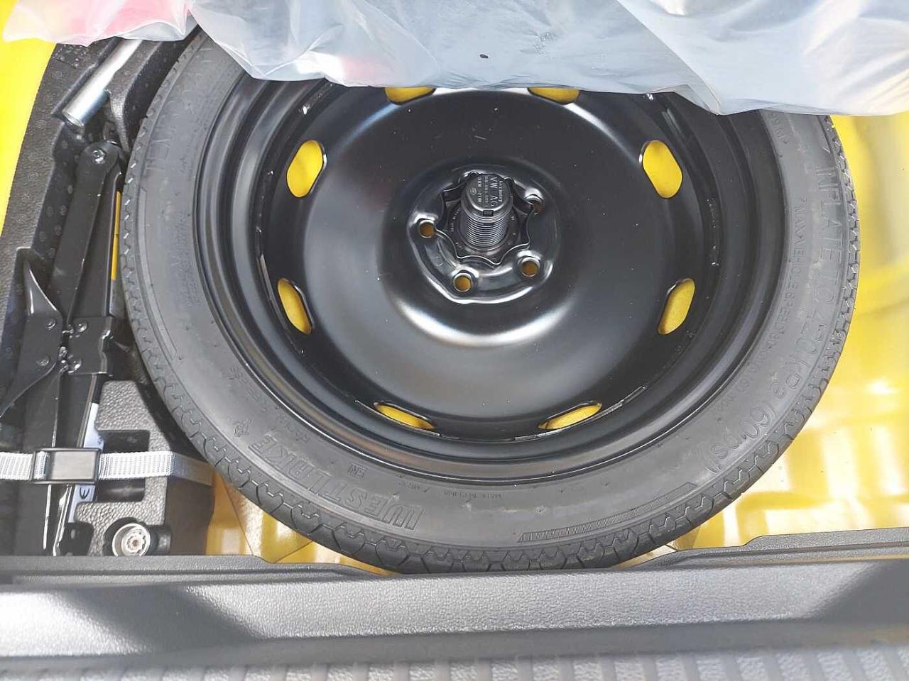 Volkswagen Volkswagen T-Roc usata 7