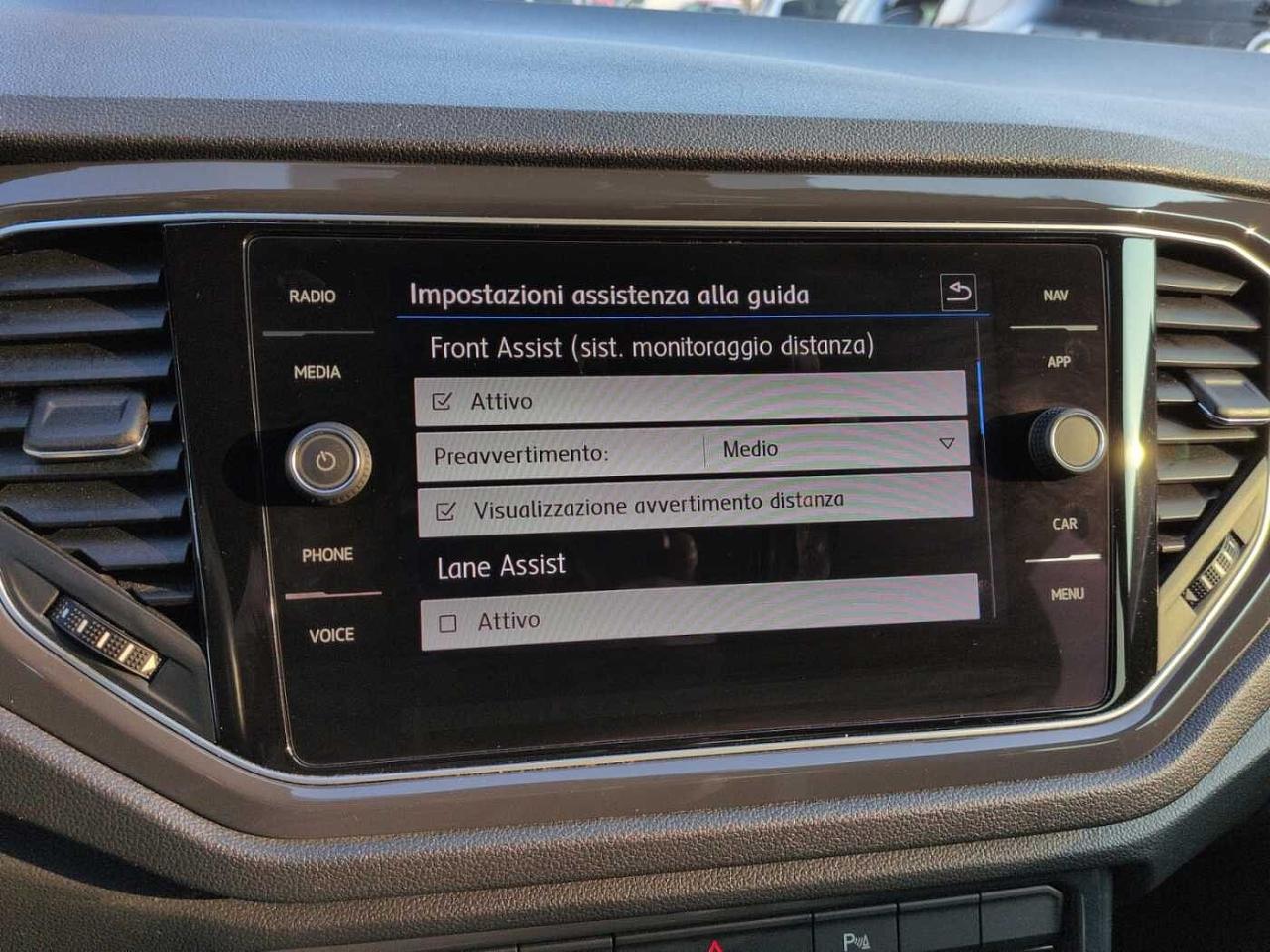 Volkswagen Volkswagen T-Roc usata 12