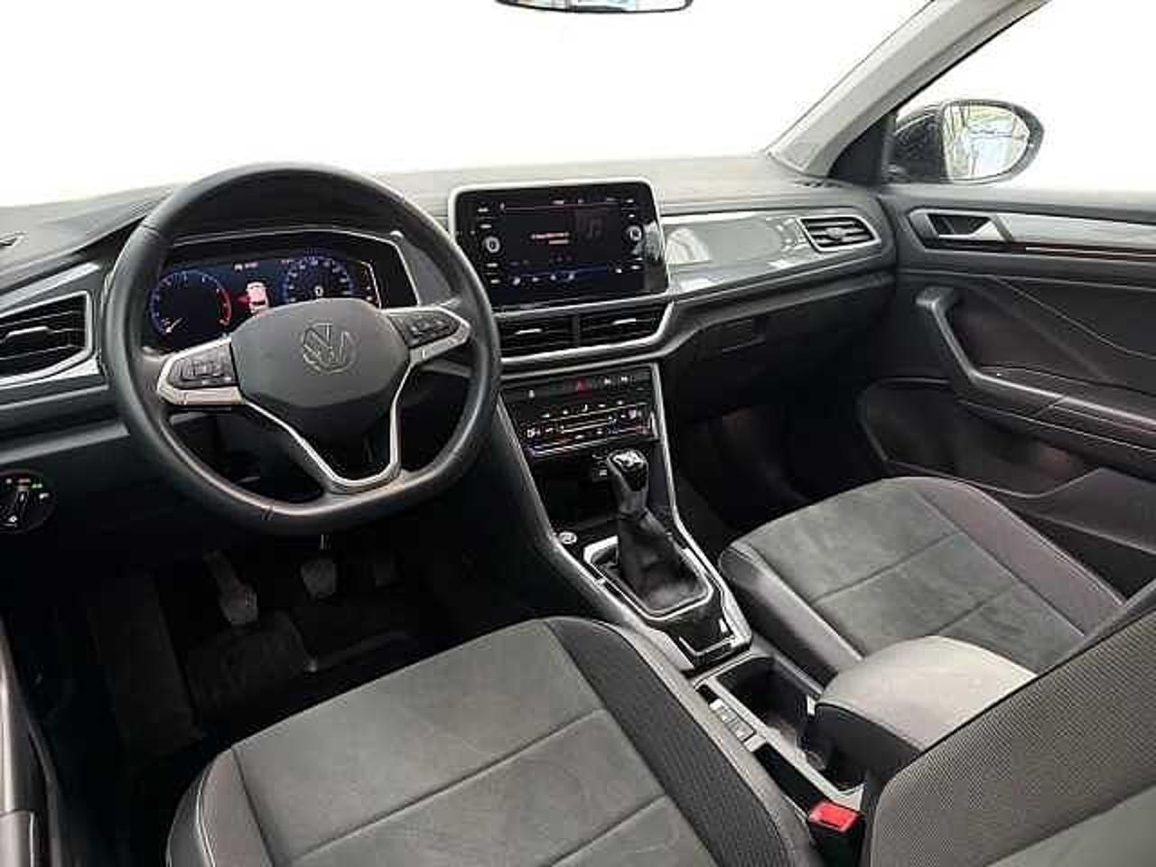 Volkswagen Volkswagen T-Roc usata 21