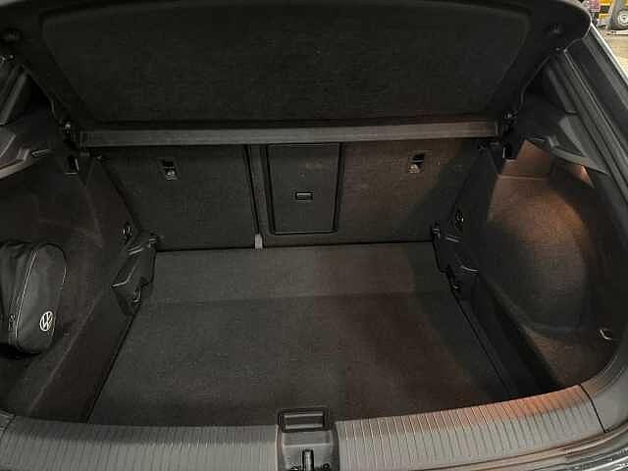 Volkswagen Volkswagen T-Roc usata 7