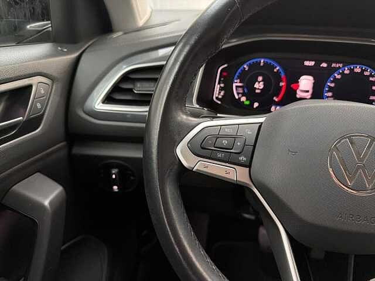 Volkswagen Volkswagen T-Roc usata 12