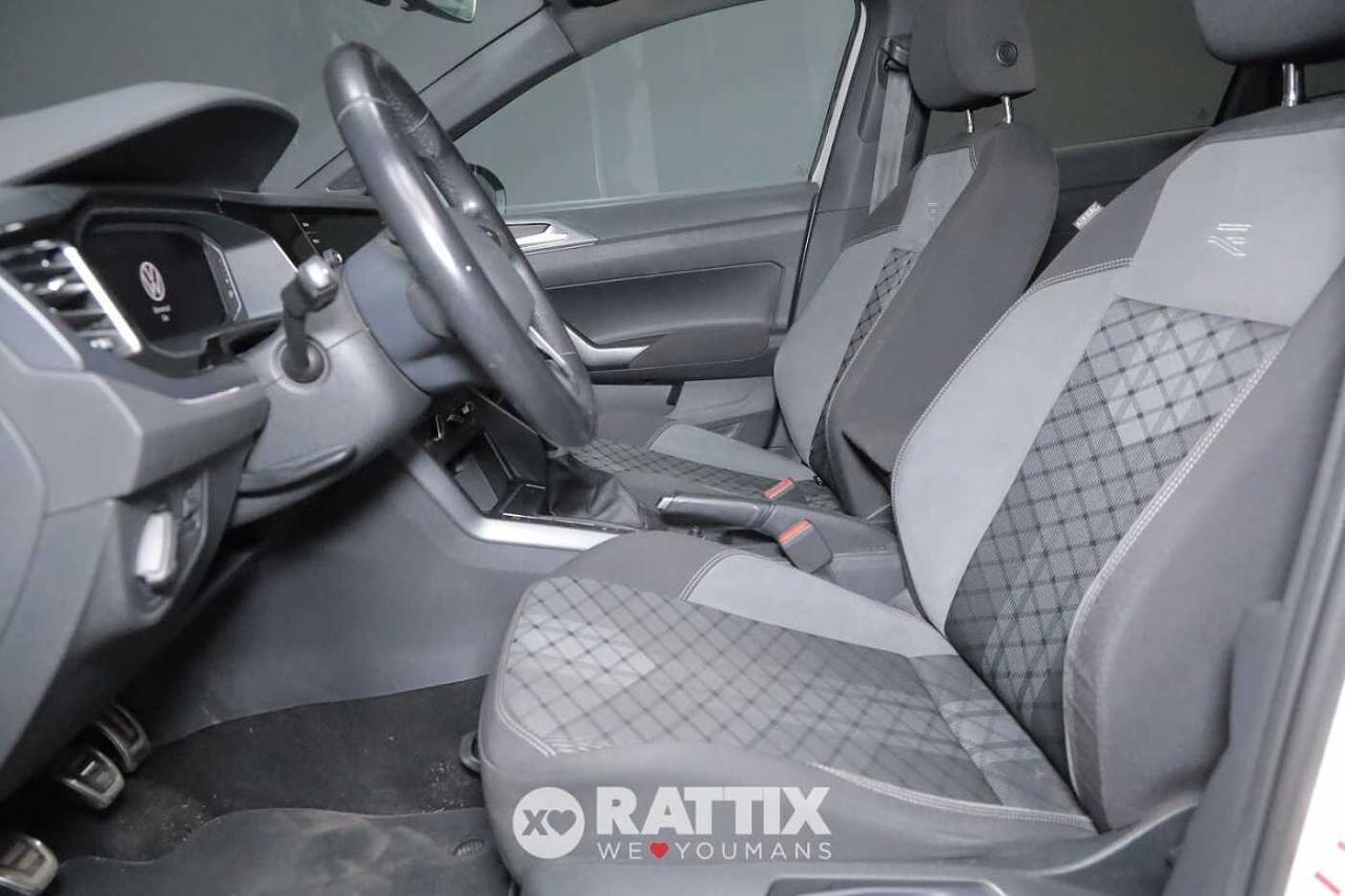 Volkswagen Volkswagen Taigo usata 25