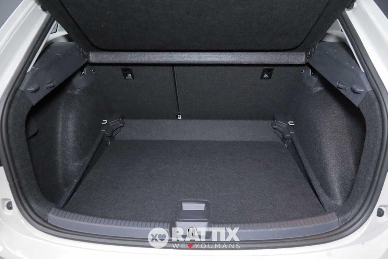 Volkswagen Volkswagen Taigo usata 26