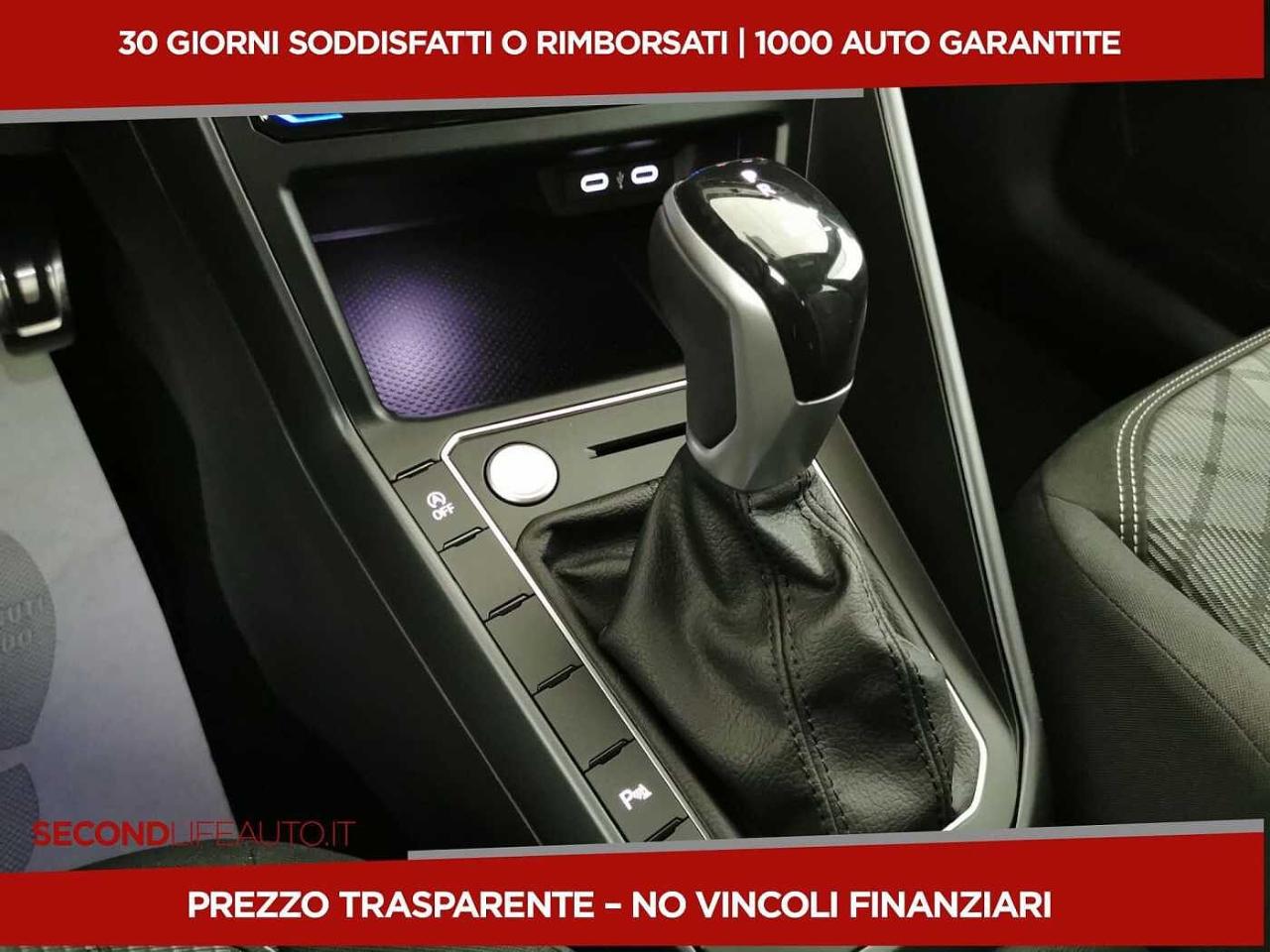 Volkswagen Volkswagen Taigo usata, con 6 altoparlanti