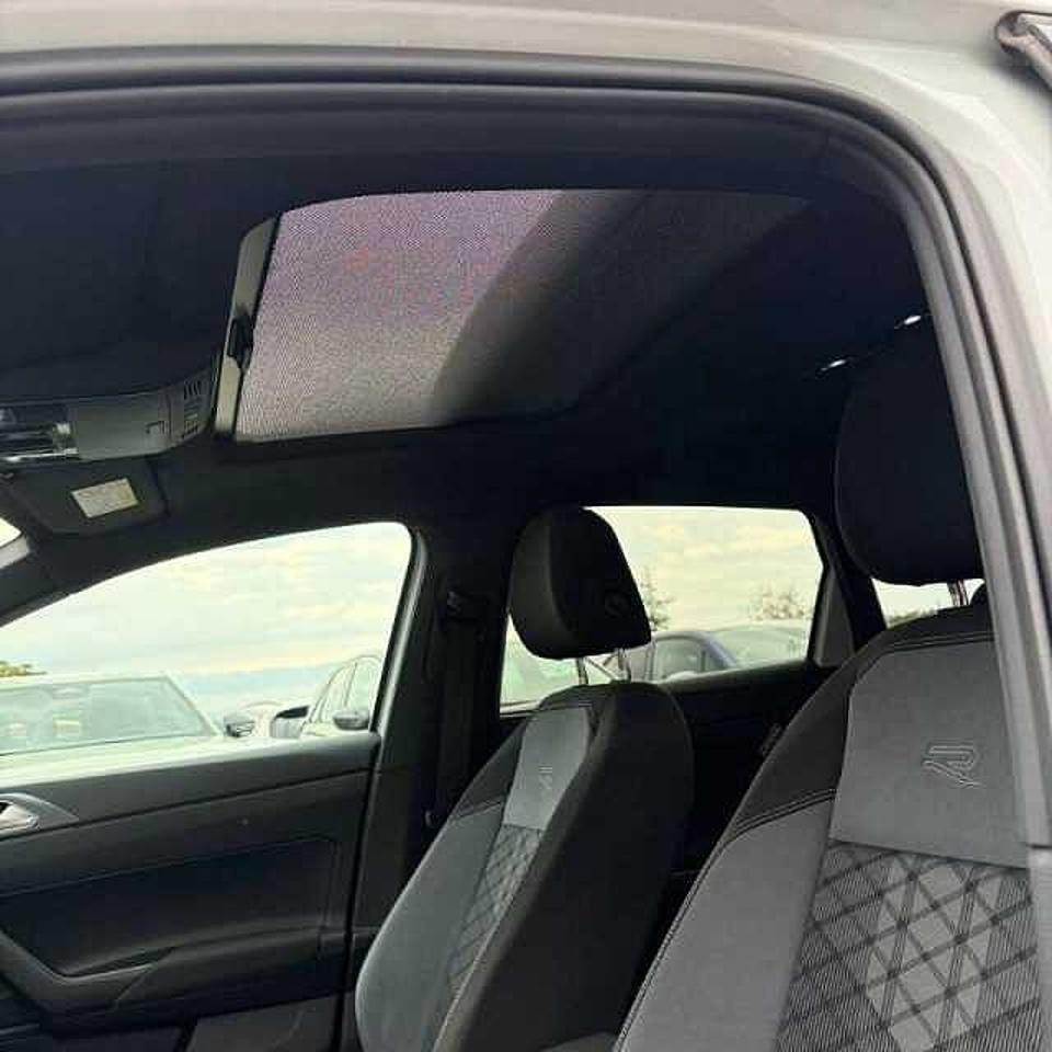 Volkswagen Volkswagen Taigo usata 4