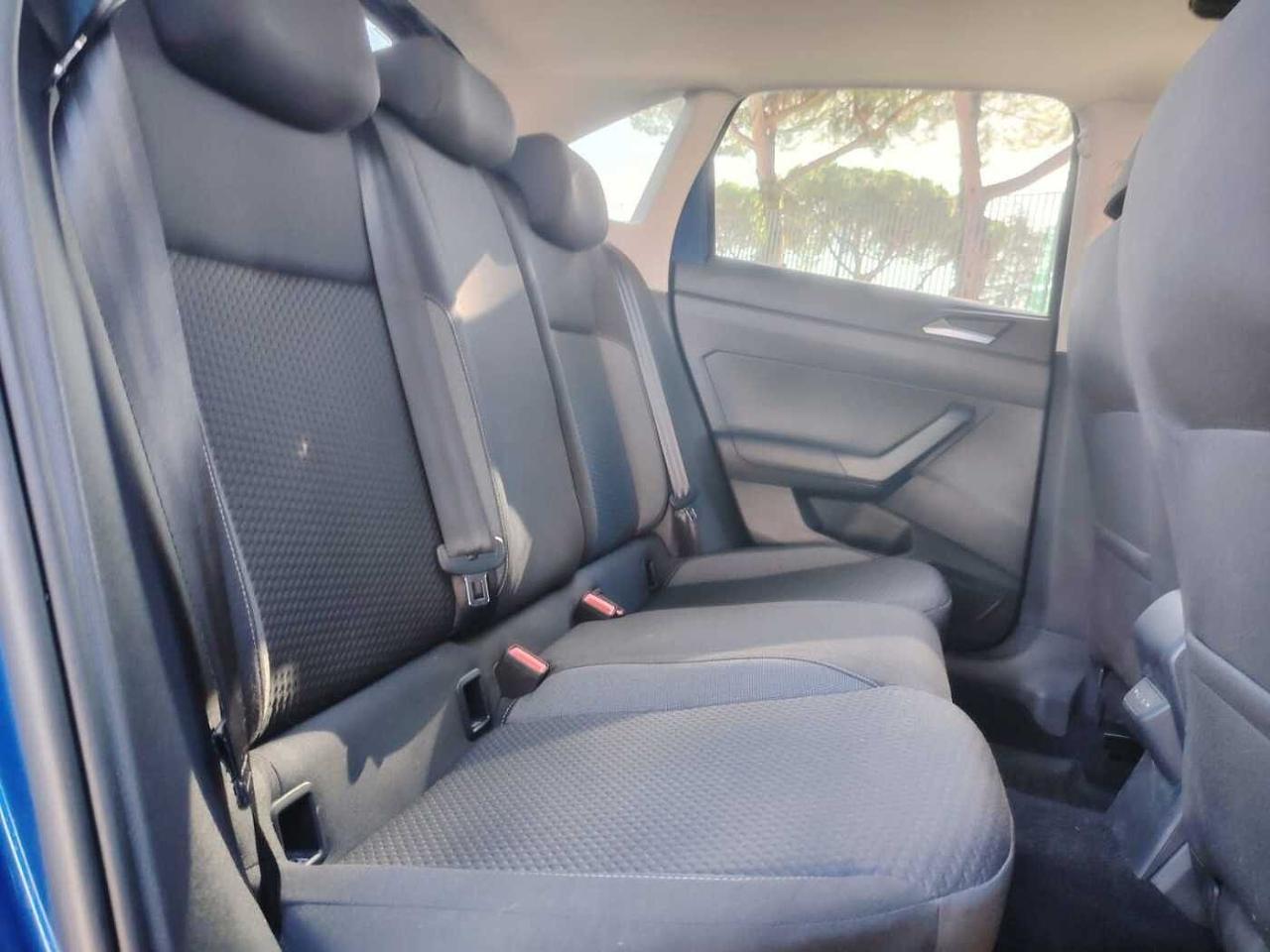 Volkswagen Volkswagen Taigo usata 4