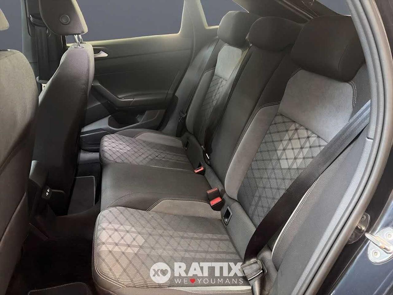 Volkswagen Volkswagen Taigo usata 12