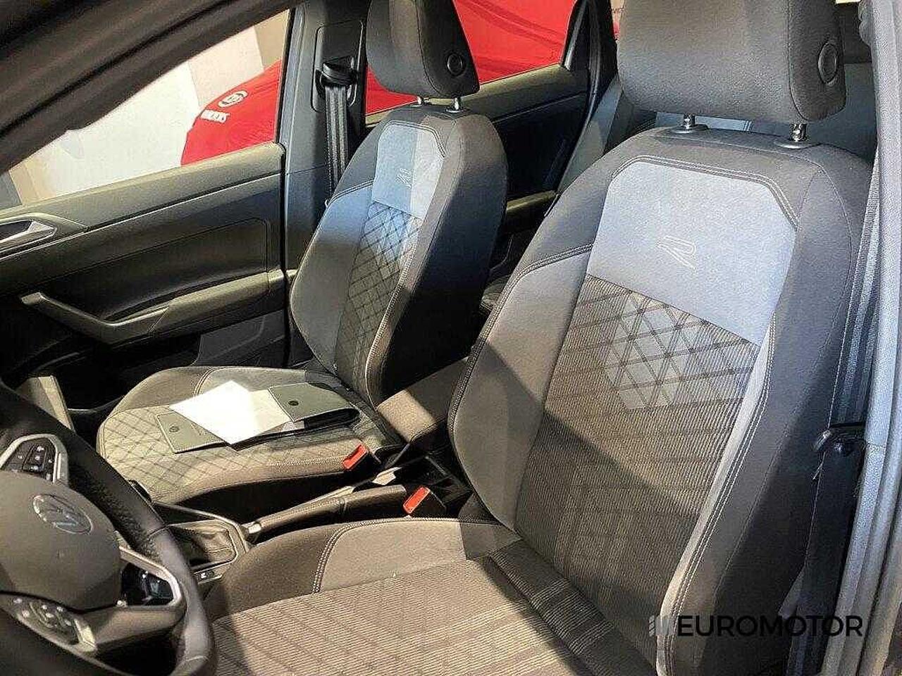 Volkswagen Volkswagen Taigo usata 8
