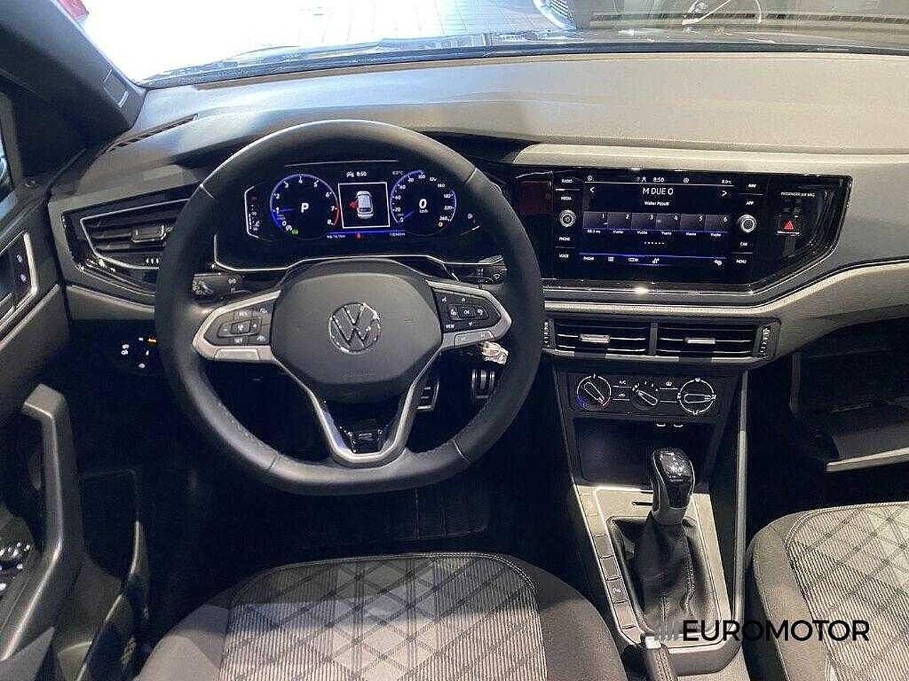 Volkswagen Volkswagen Taigo usata 13