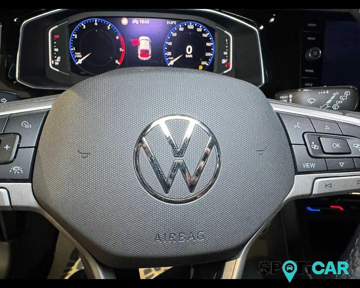 Volkswagen Volkswagen Taigo usata 18