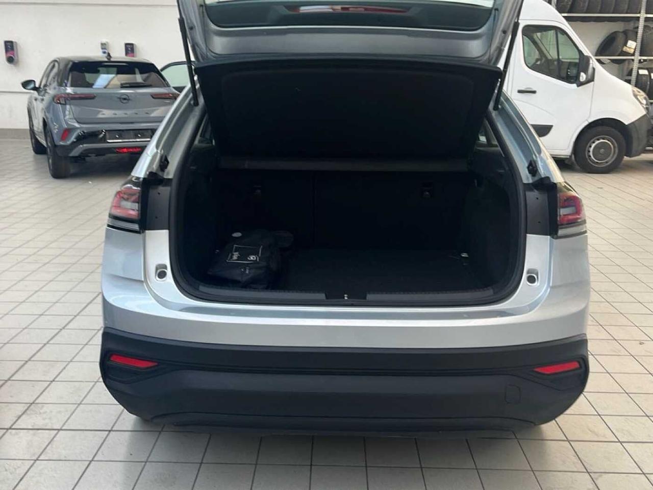 Volkswagen Volkswagen Taigo usata 23