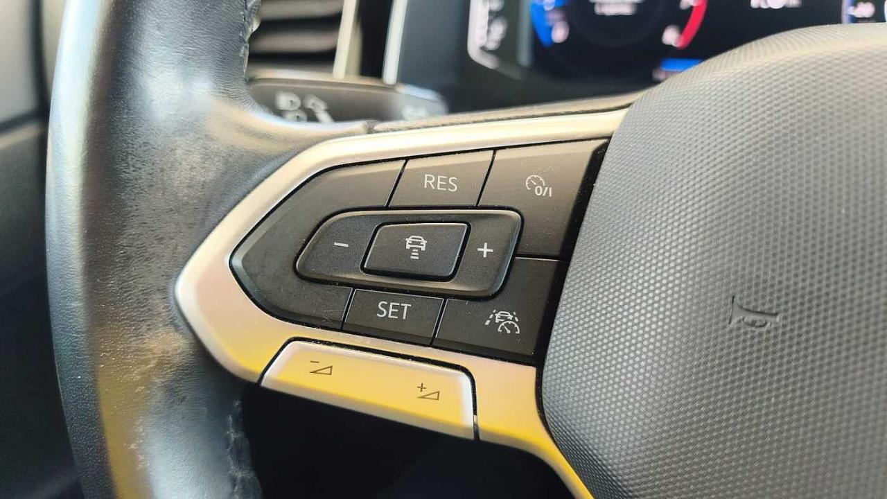 Volkswagen Volkswagen Taigo usata 7